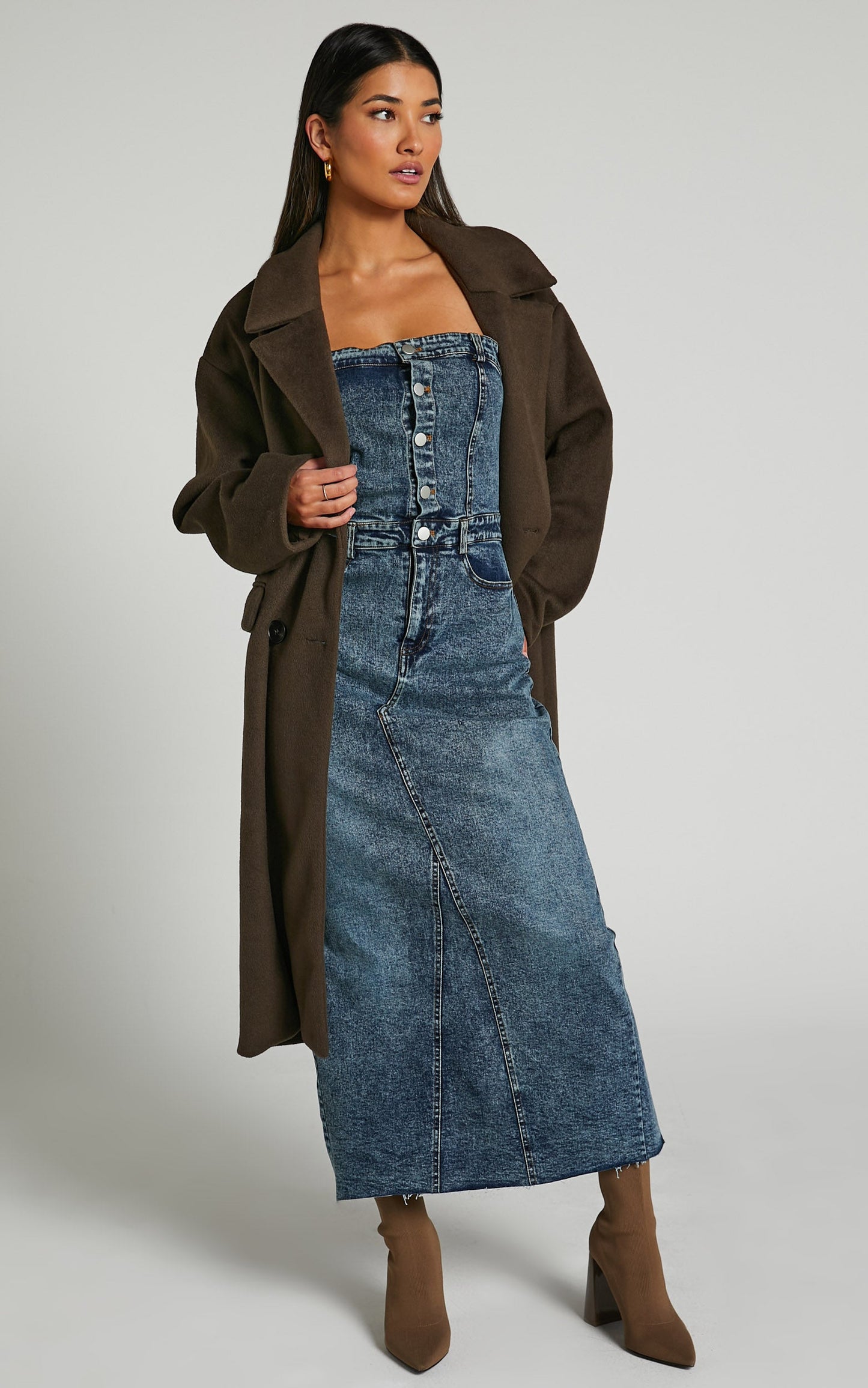 Reed Midi Dress - Strapless Button Down Dress in Dark Wash