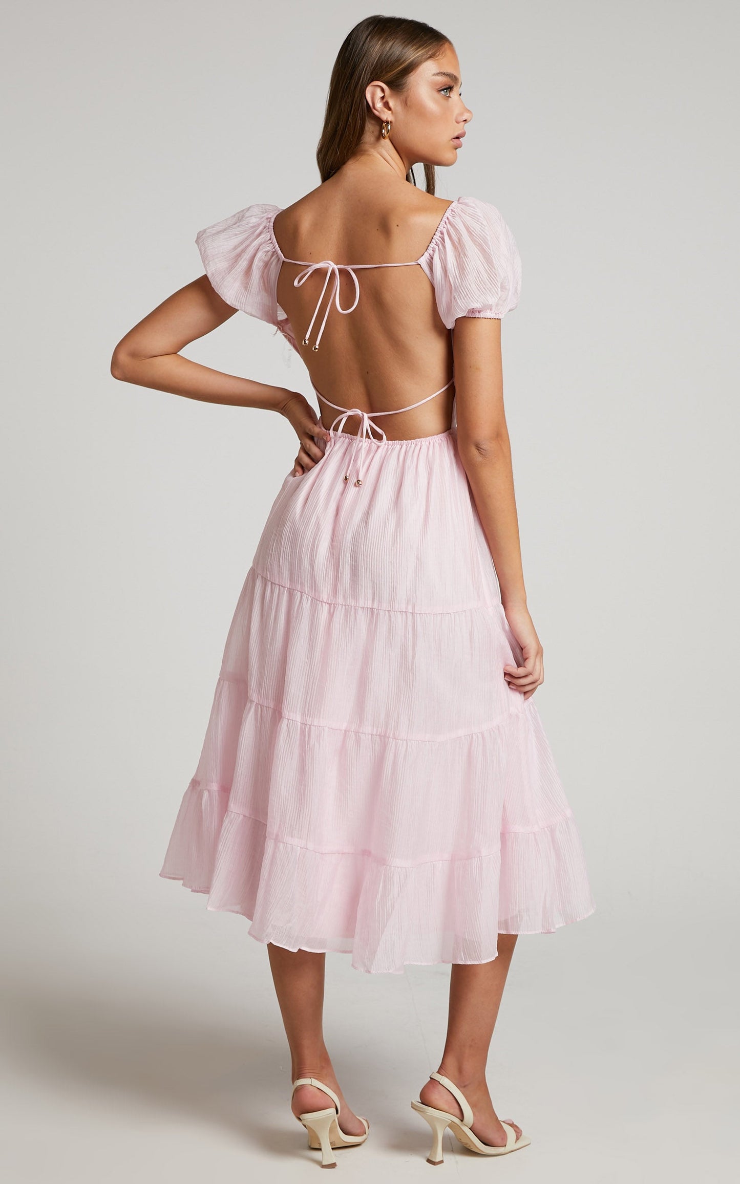 Emiralda Midi Dress - Puff Sleeve Sweetheart Tiered Midi Dress in Pink