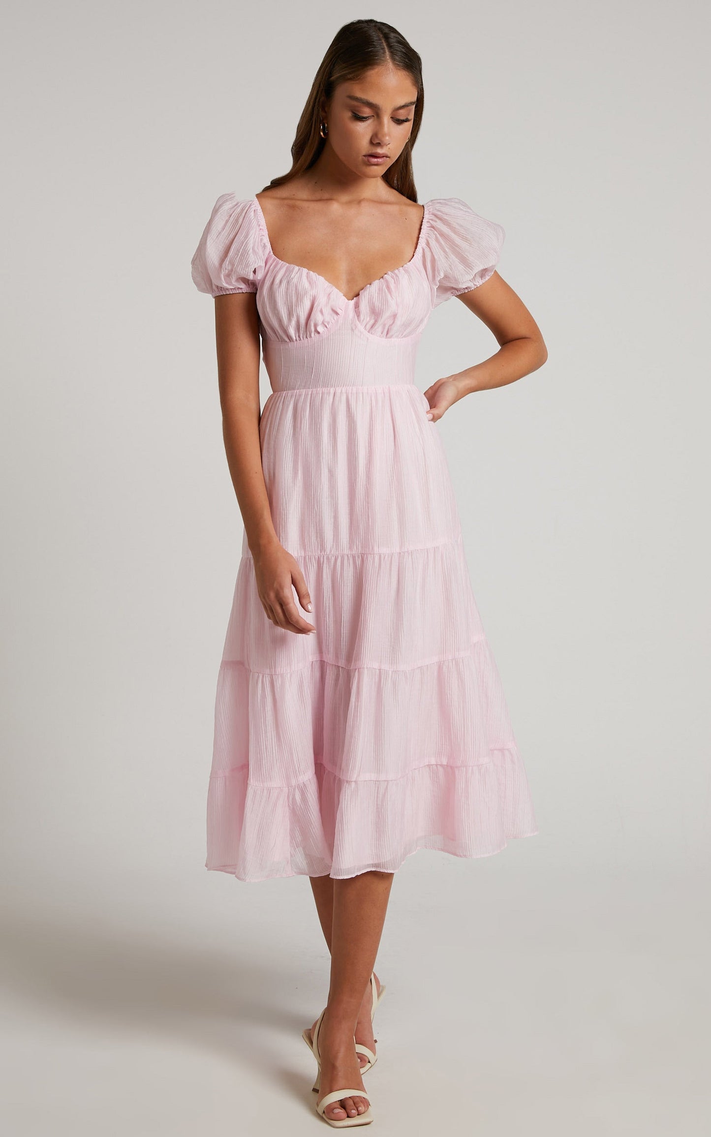 Emiralda Midi Dress - Puff Sleeve Sweetheart Tiered Midi Dress in Pink