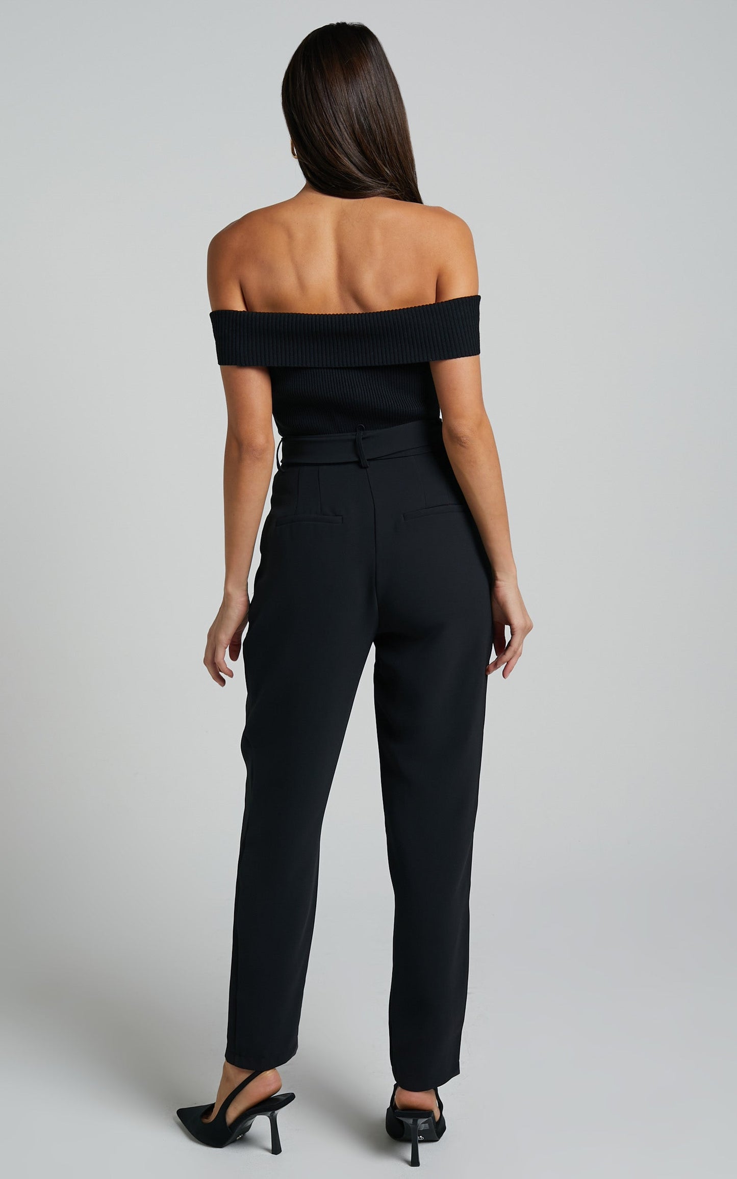 Reyna - High Waisted Tailored Pants in Black