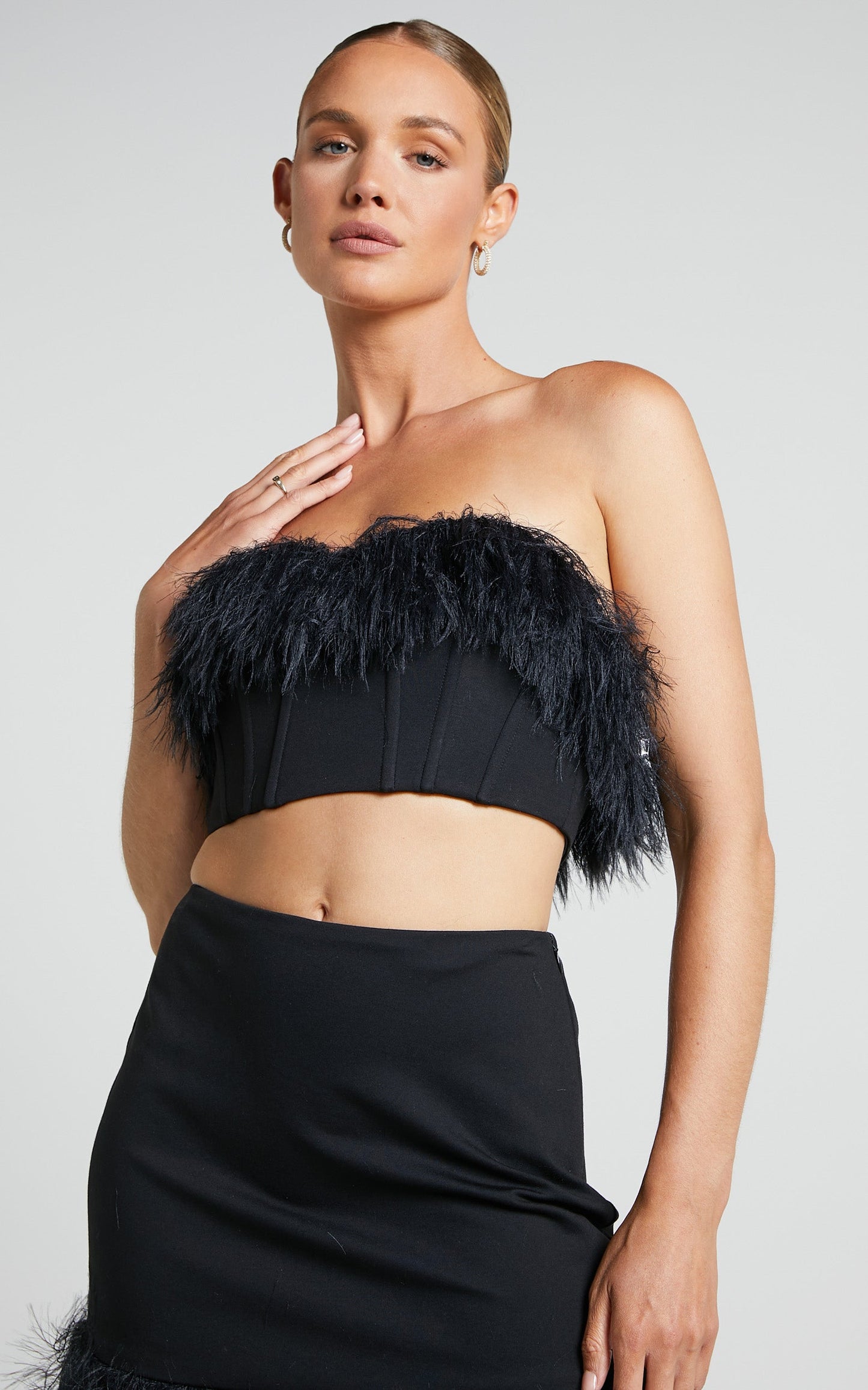 Rhaiza Top - Faux Feather Trim Strapless Sweetheart Crop Top in Black