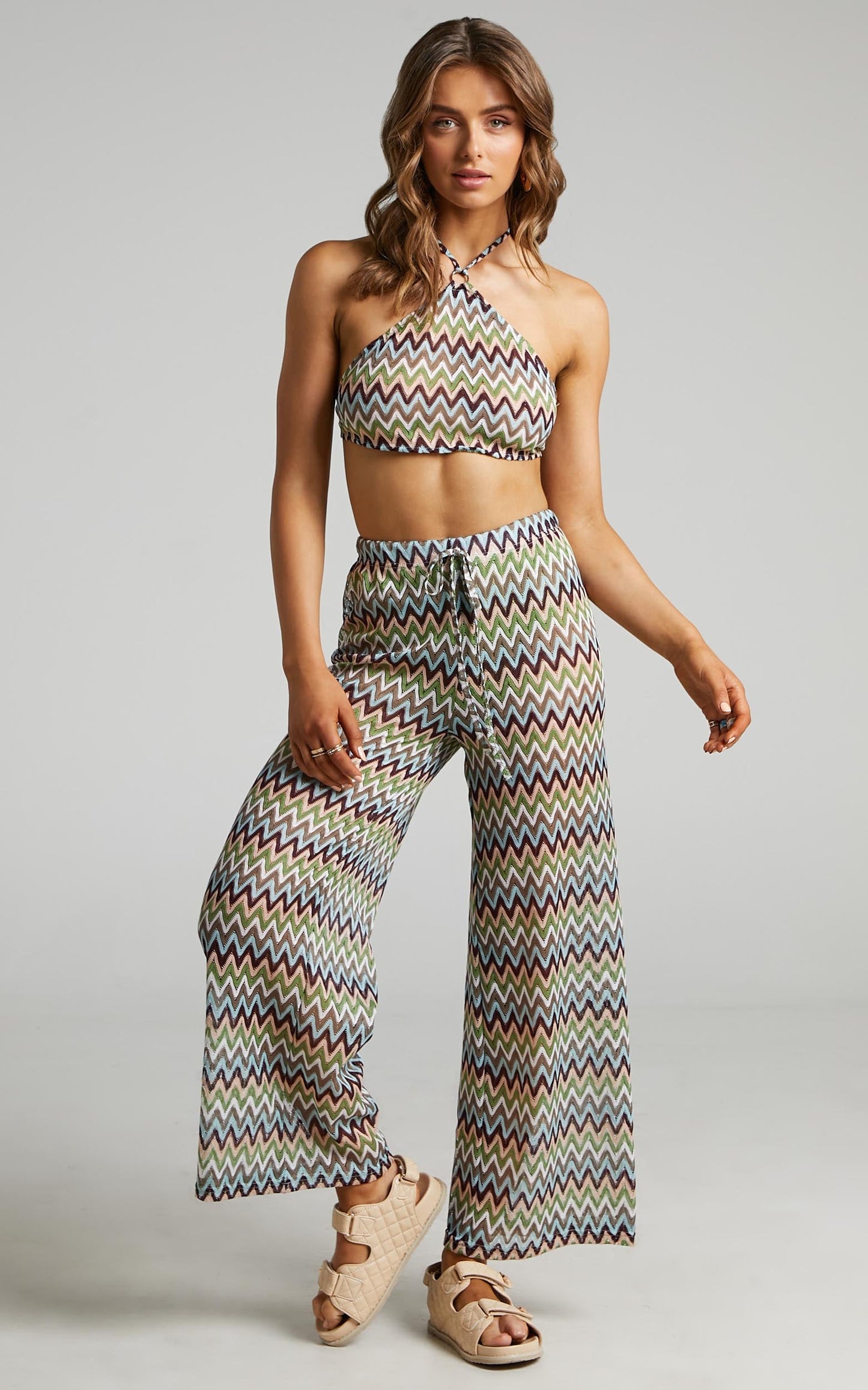 Rhyzel Top - Halter Neck Crochet Crop Top in Multi
