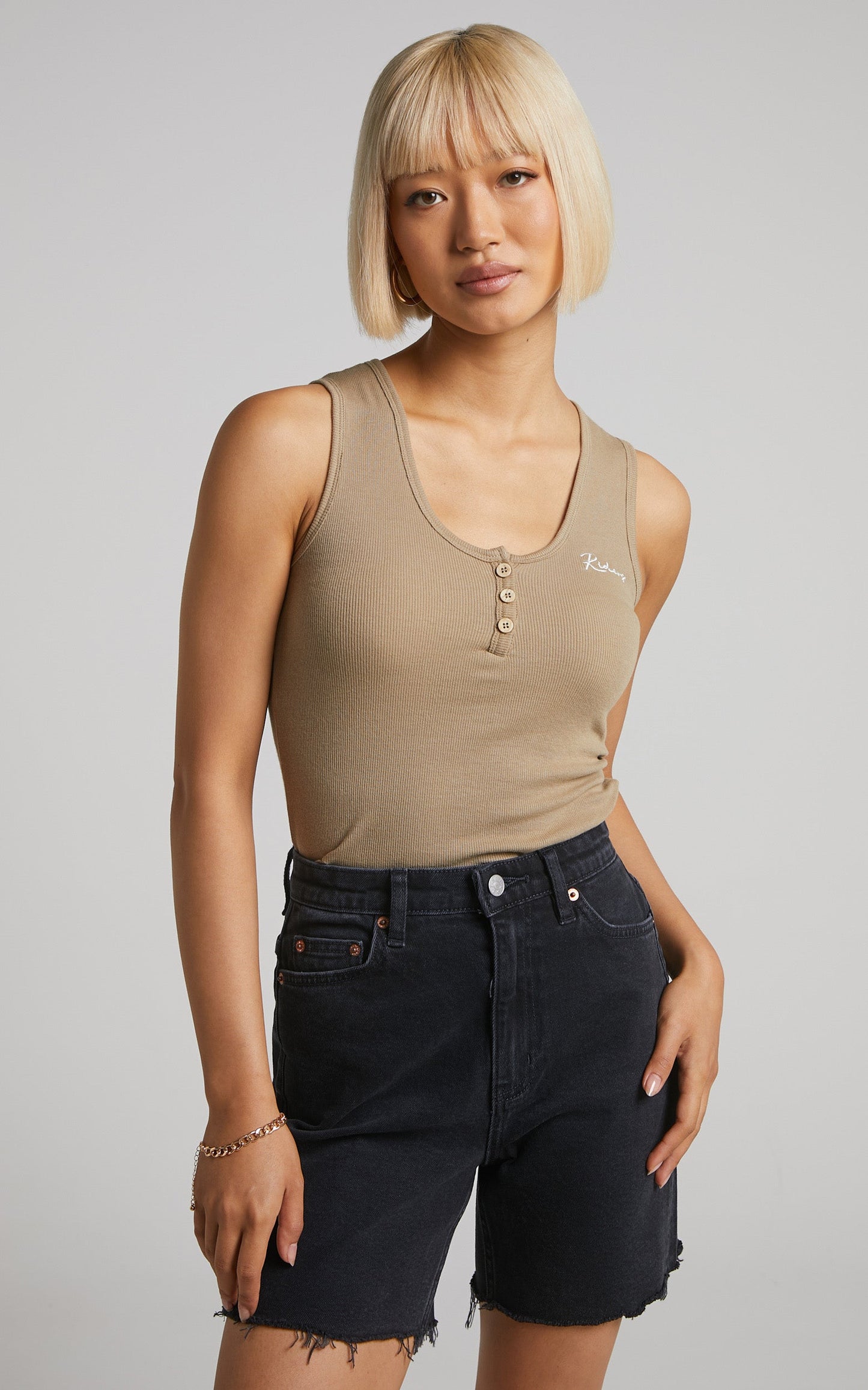Riders by Lee - Straight Denim Short in Black Beauty Raw