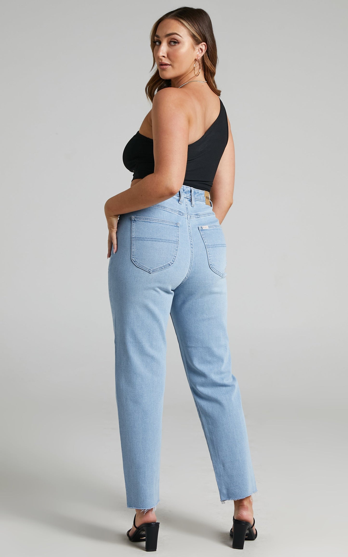 Riders By Lee - Hi Mom Curve in Trusted Blue