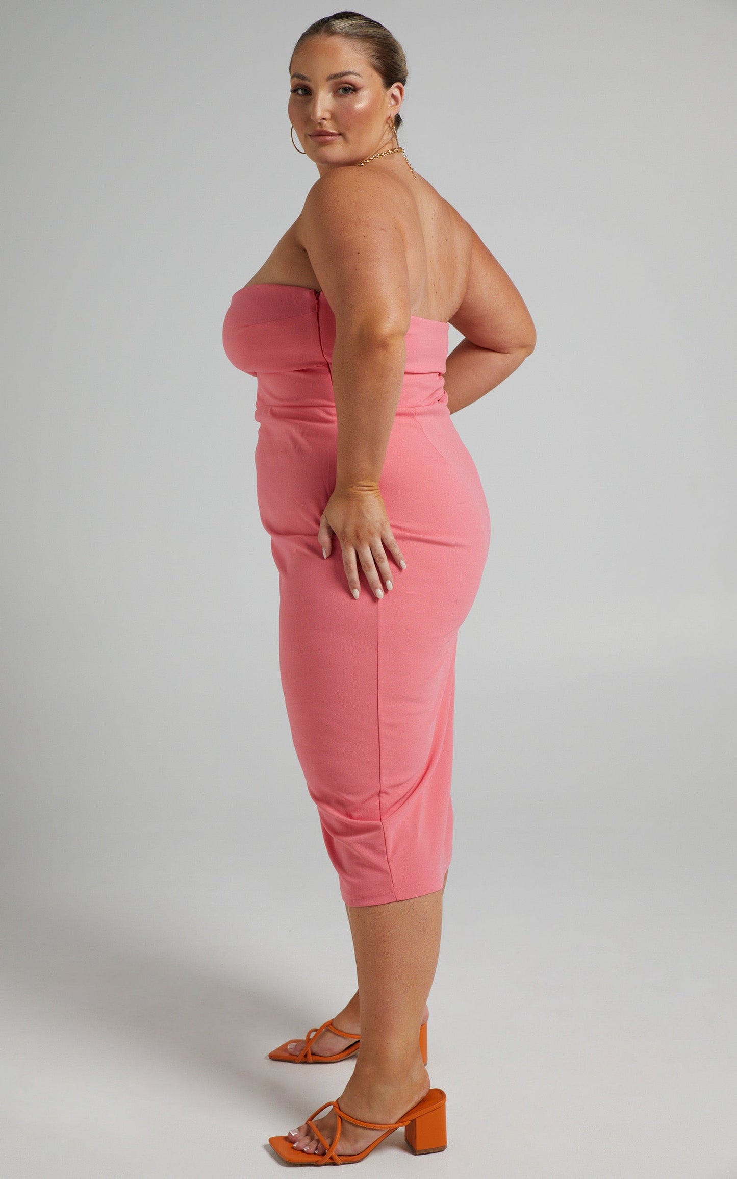 Alvana Strapless Cut out Midi Dress in Pink