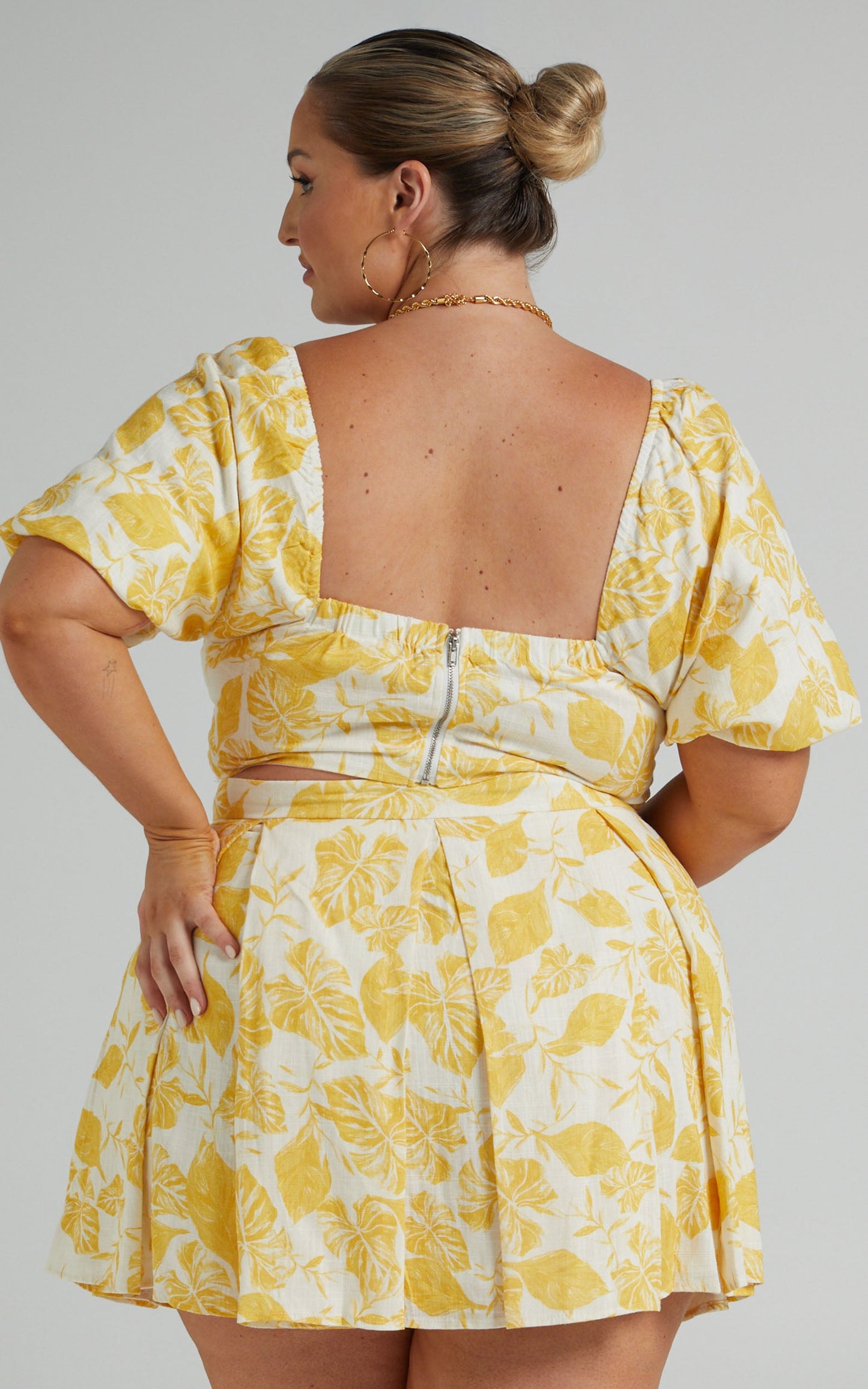 Keshini Two Piece Set - Linen Look Crop Top and Mini Skirt in Yellow Leaf