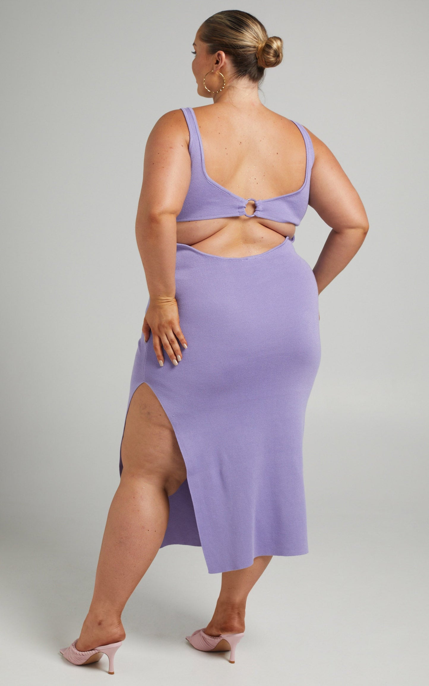 Ersheen Open Back Knit Midi Dress in Lilac