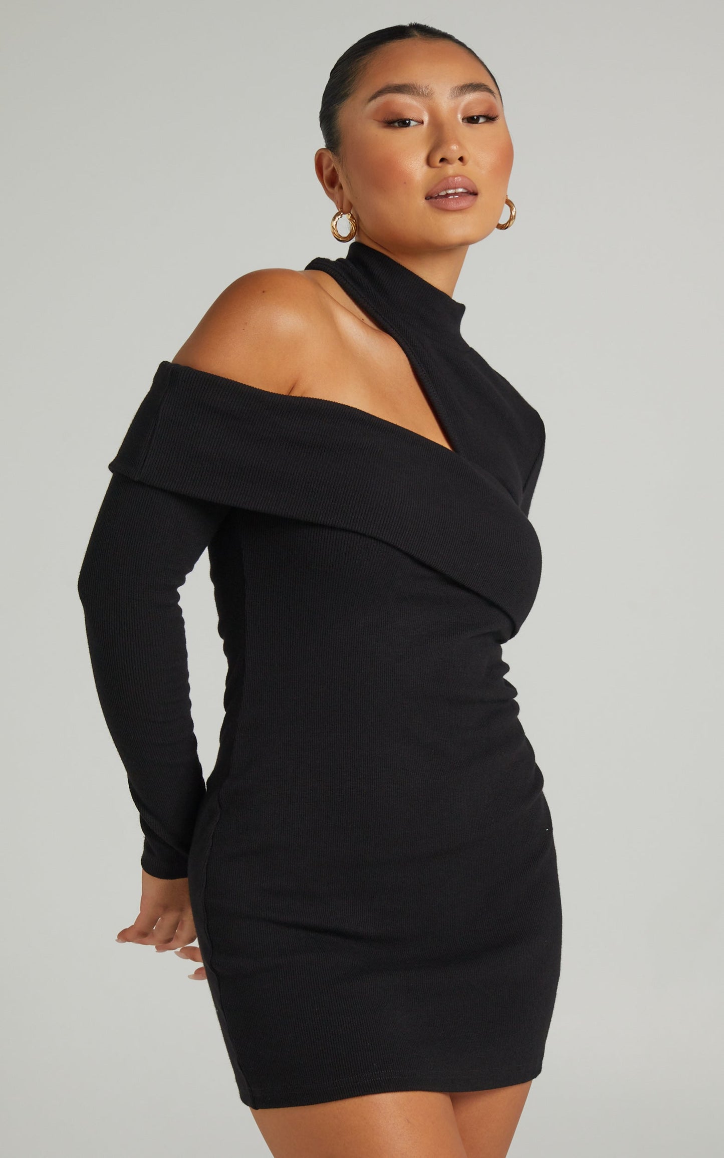 Lilah Asymmetric Long Sleeve Dress in Black