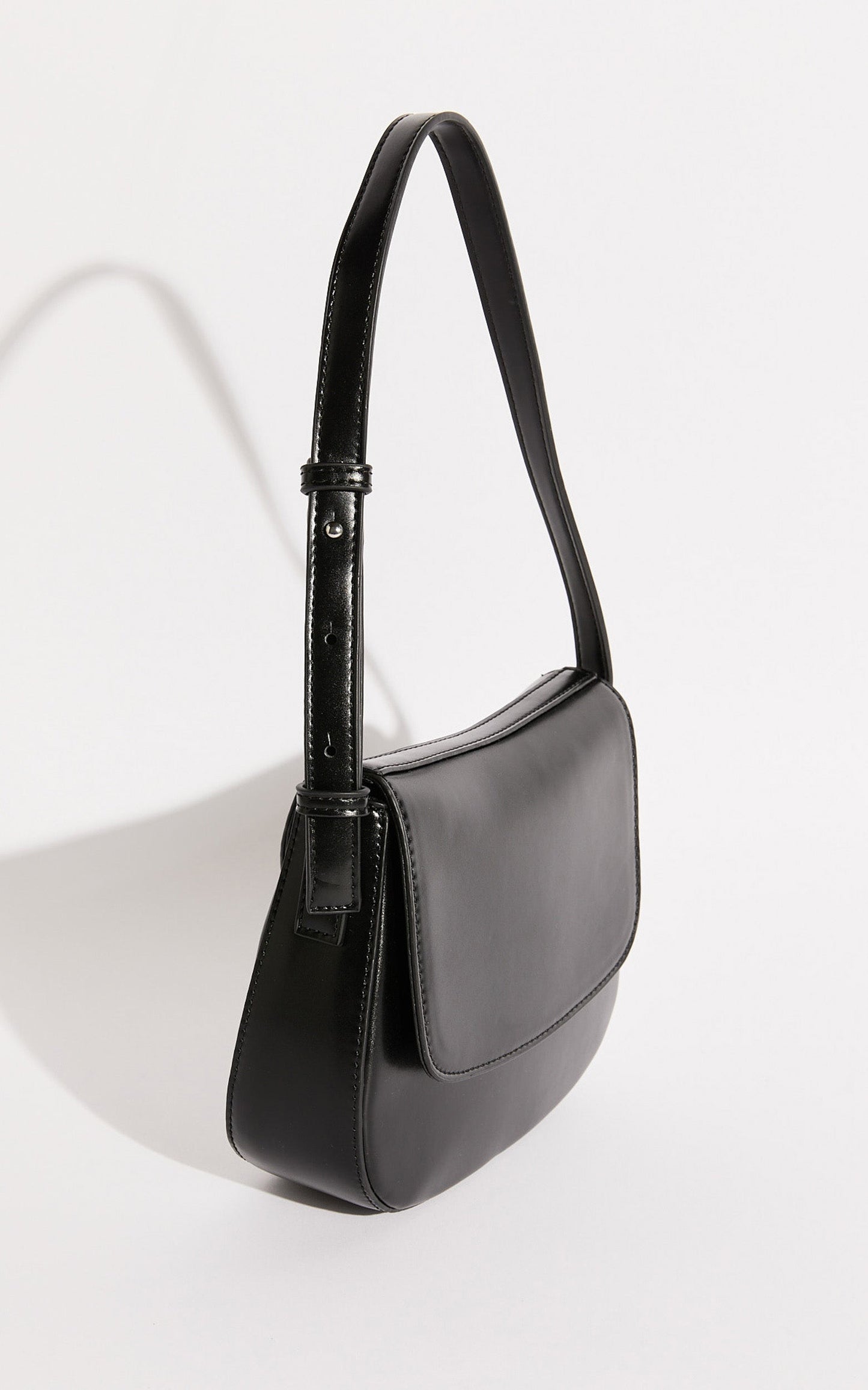 Rio Bag - PU Adjustable Strap Bag in Black
