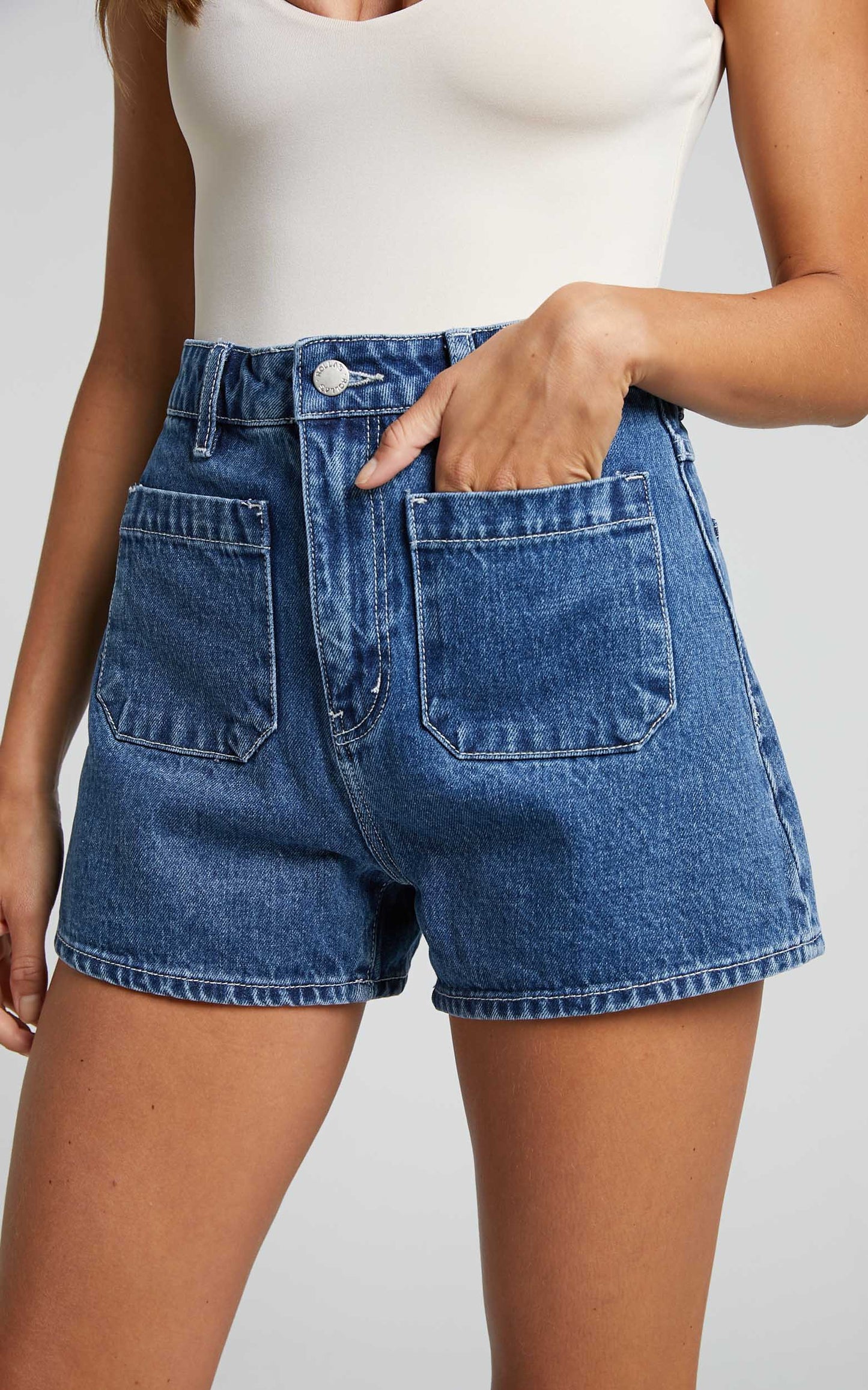 Rolla's - DUSTERS SAILOR SHORT BROOKE BLUE in Mid Wash Denim