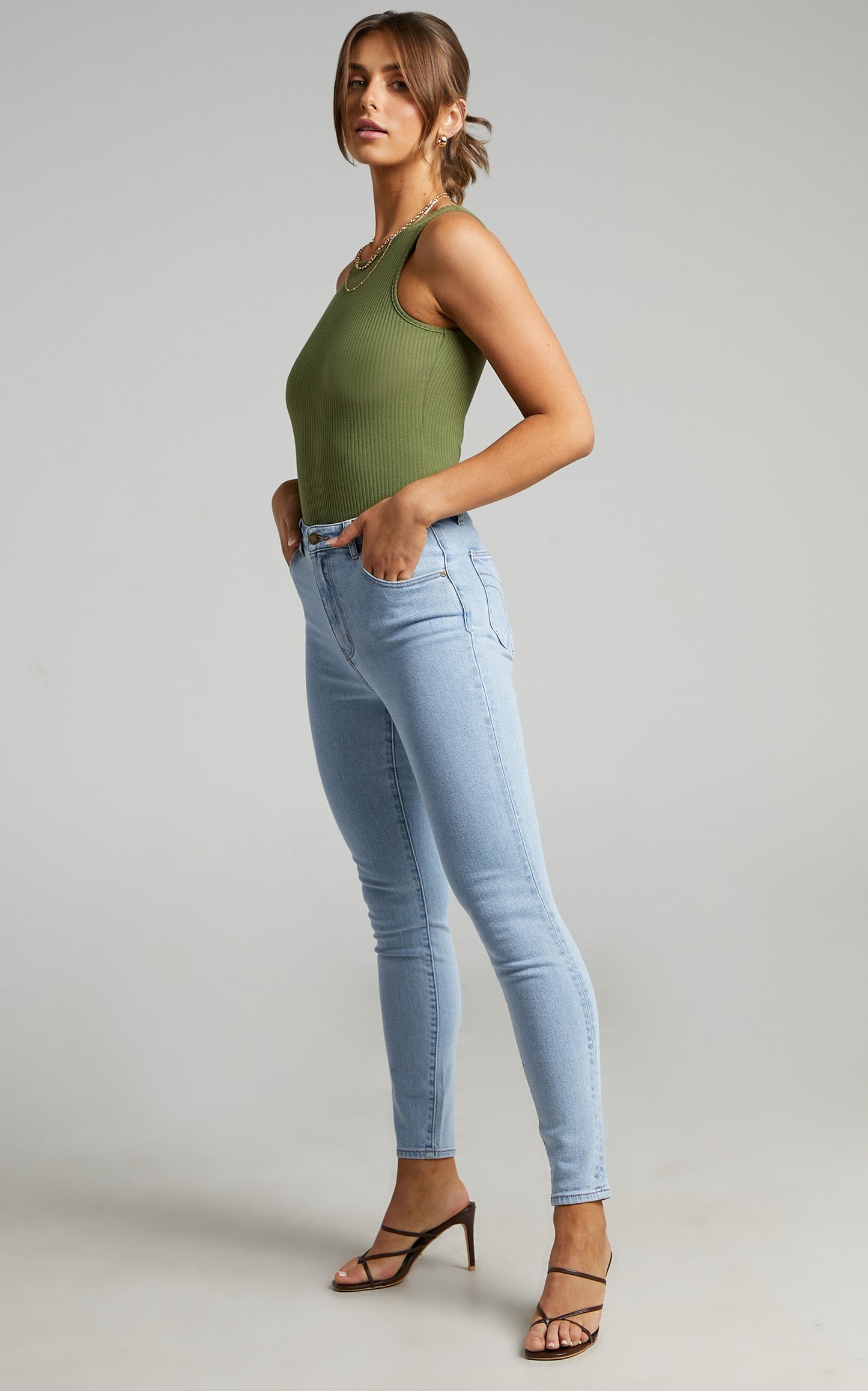 Rolla's - Eastcoast Ankle Jean in Cloud Blue Organic