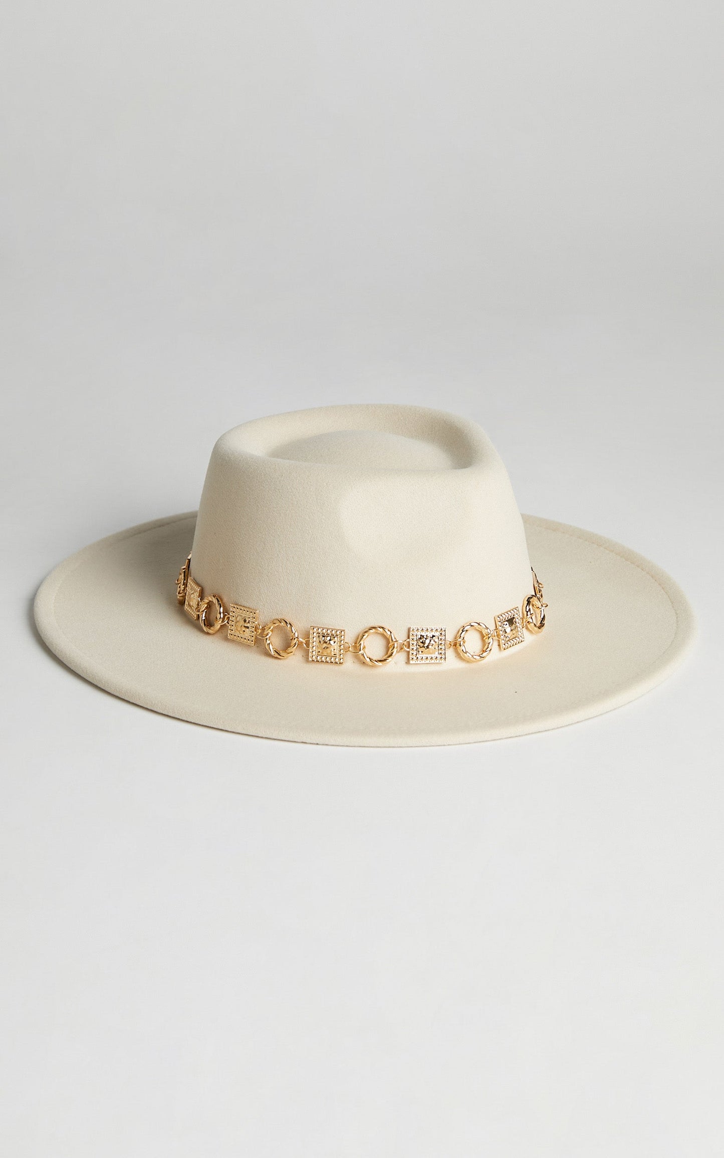 Romelene Felt Hat in Cream