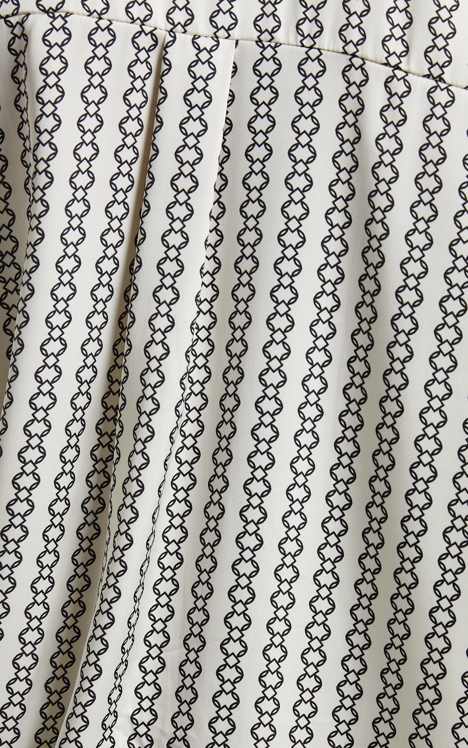 Rosetti Shirt - Relaxed Button Down Longline Shirt in Chain Print