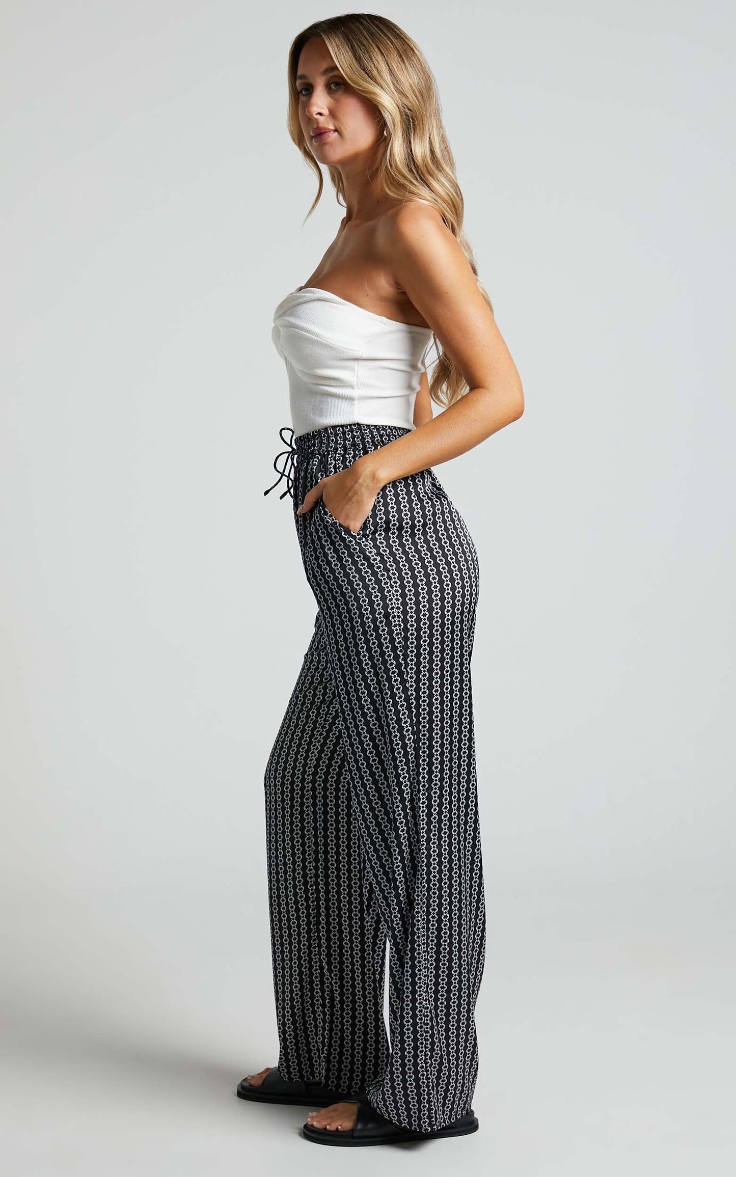 Rosetti Pants - Mid Waisted Elastic Waist Relaxed Pants in Black Chain