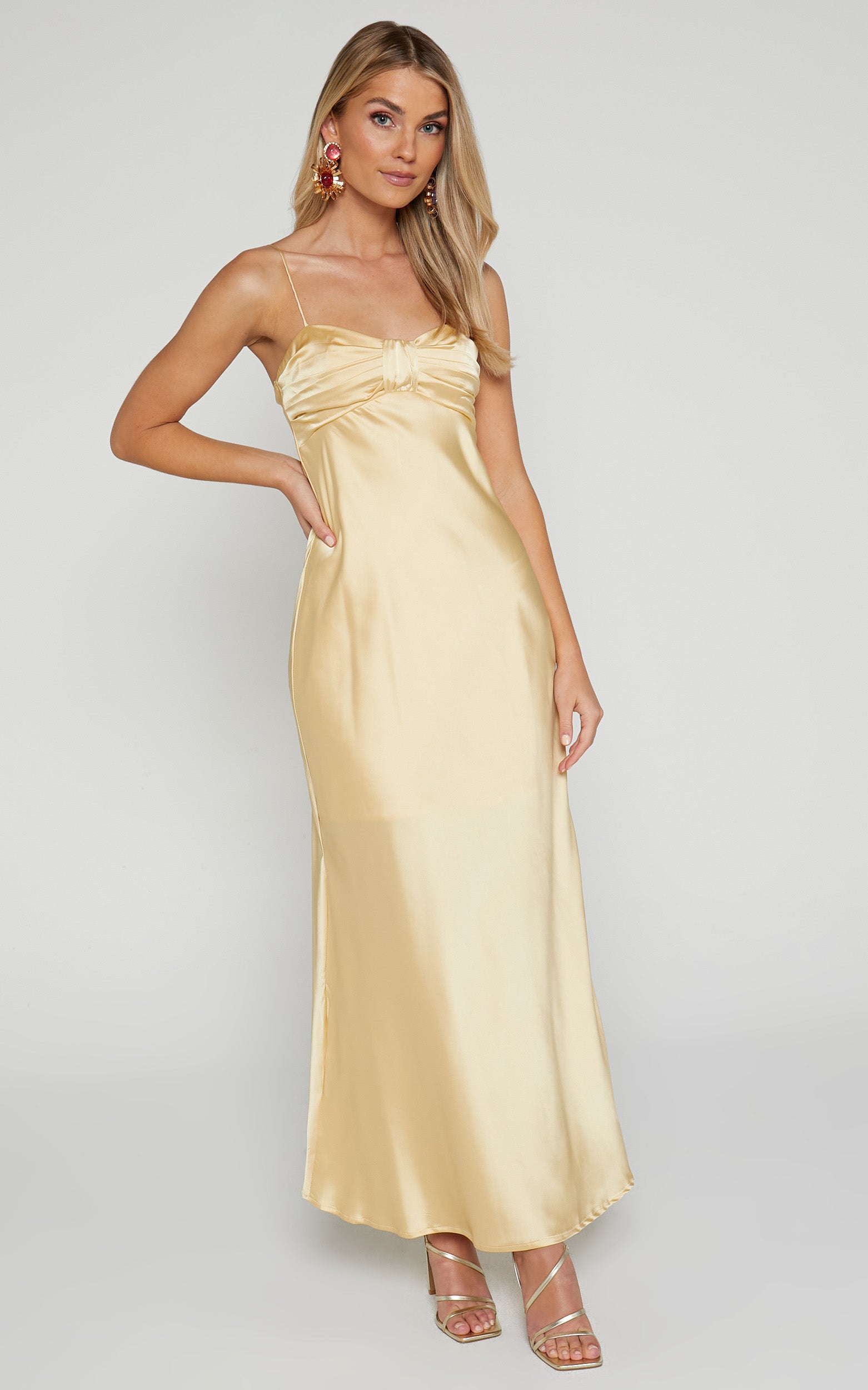 Rosseth Midi Dress - Ruched Chest Sleeveless Dress in Lemon