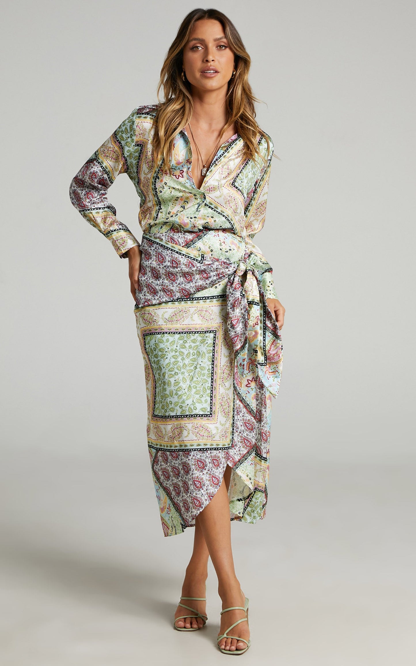 Roxine Knot Front Wrap Midi Skirt in Paisley Print