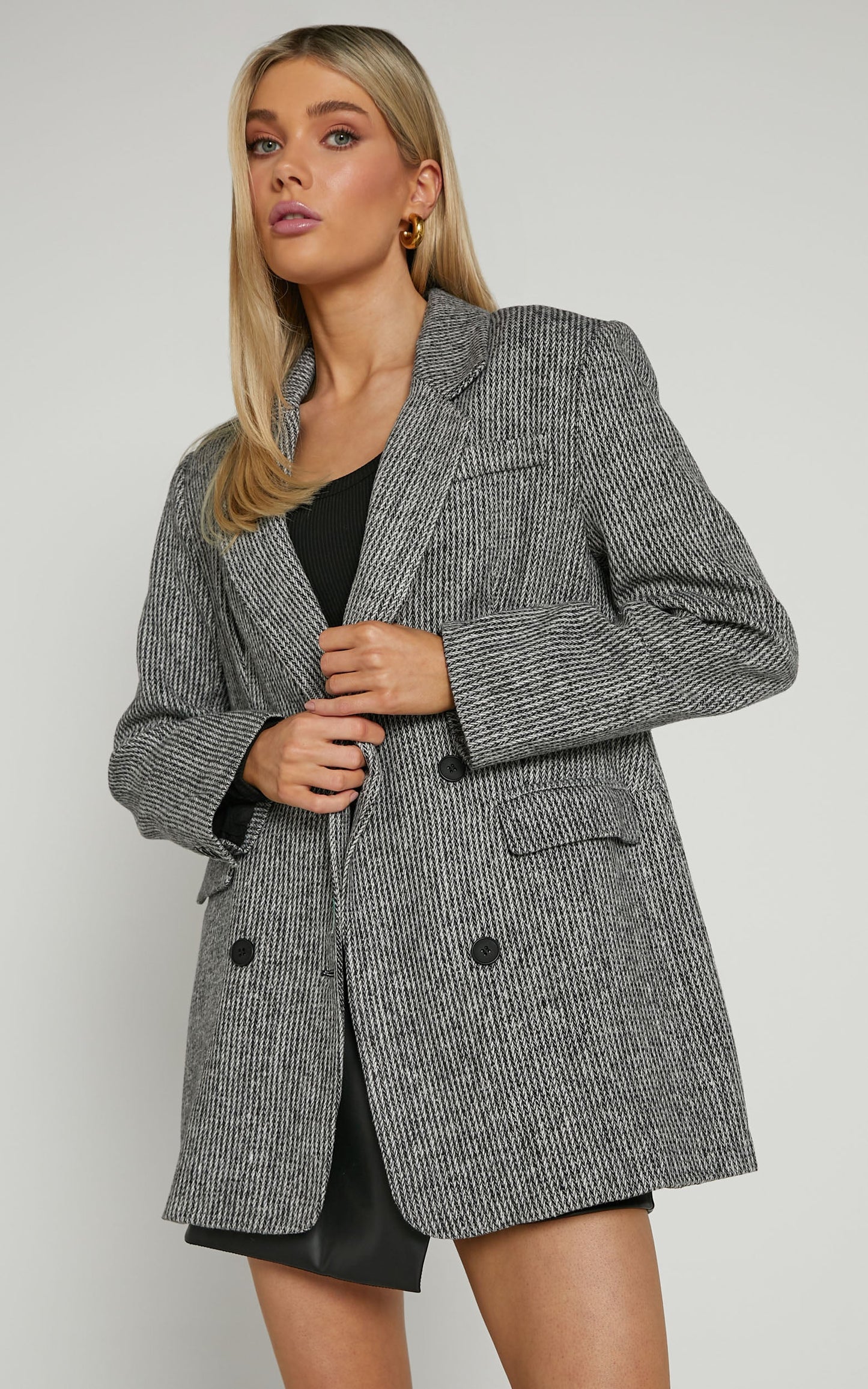 Roy Blazer - Oversized Textured Blazer in Black / White