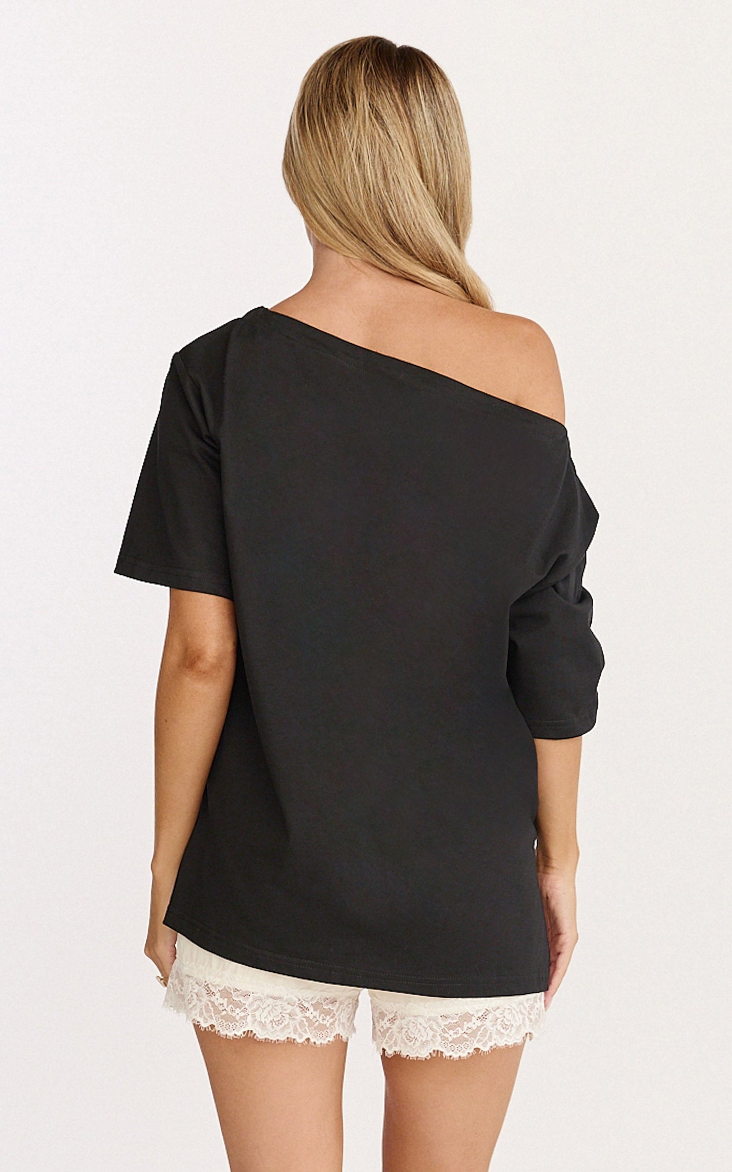Ruby Top - Off Shoulder Asymmetrical T-shirt in Black