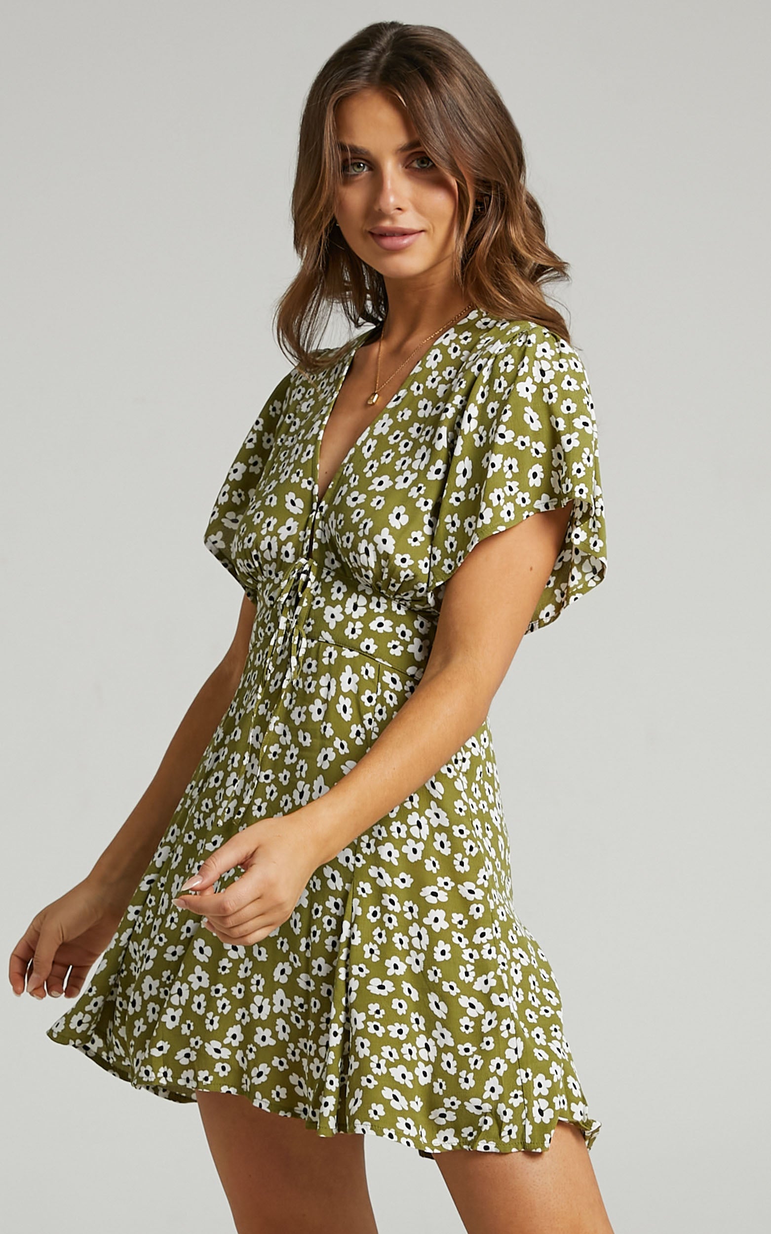 Rue Stiic - Leslie Mini Dress in Cosmos Flora Cedar Green