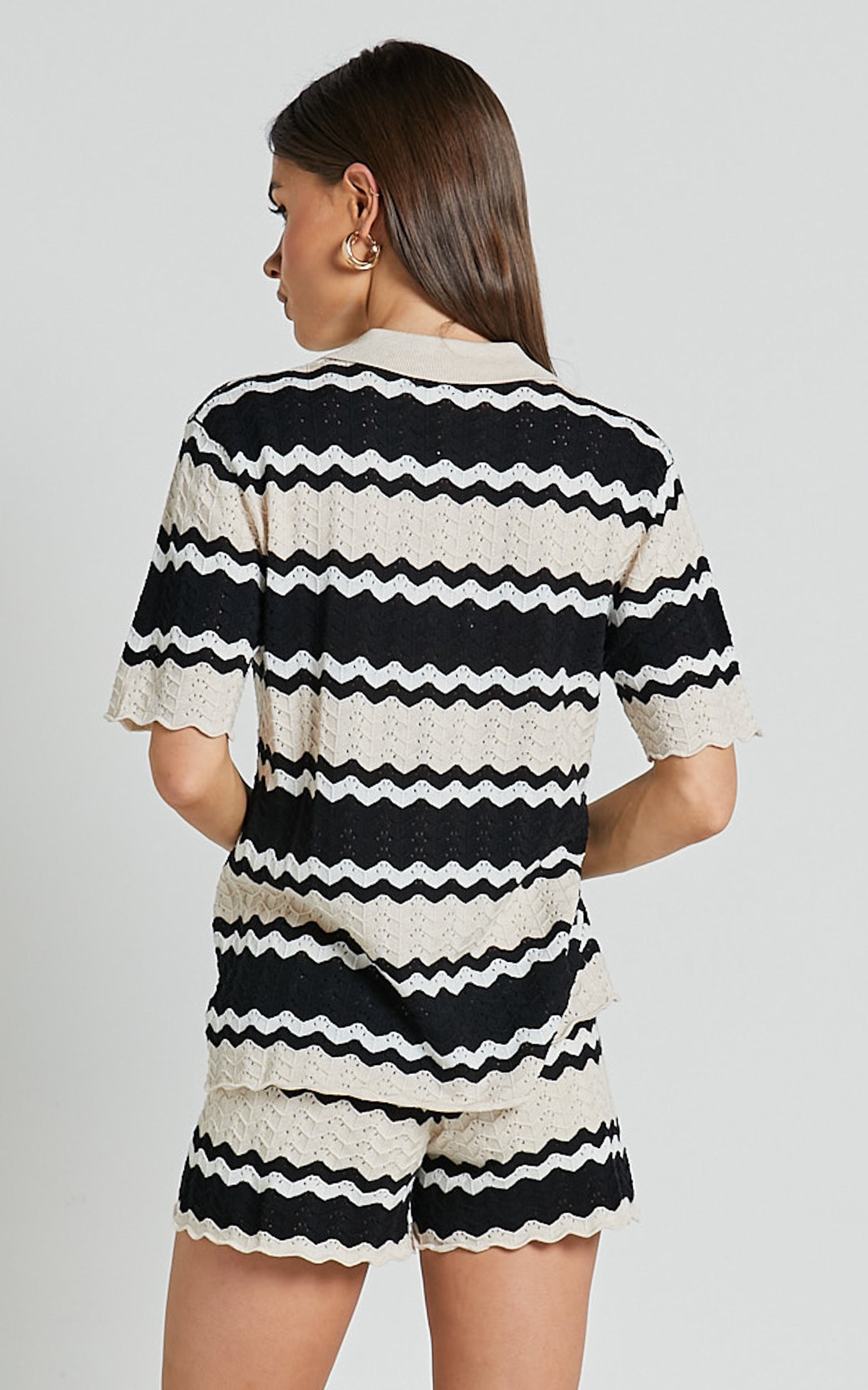 Seven Wonders - Cam Shirt in SAND
