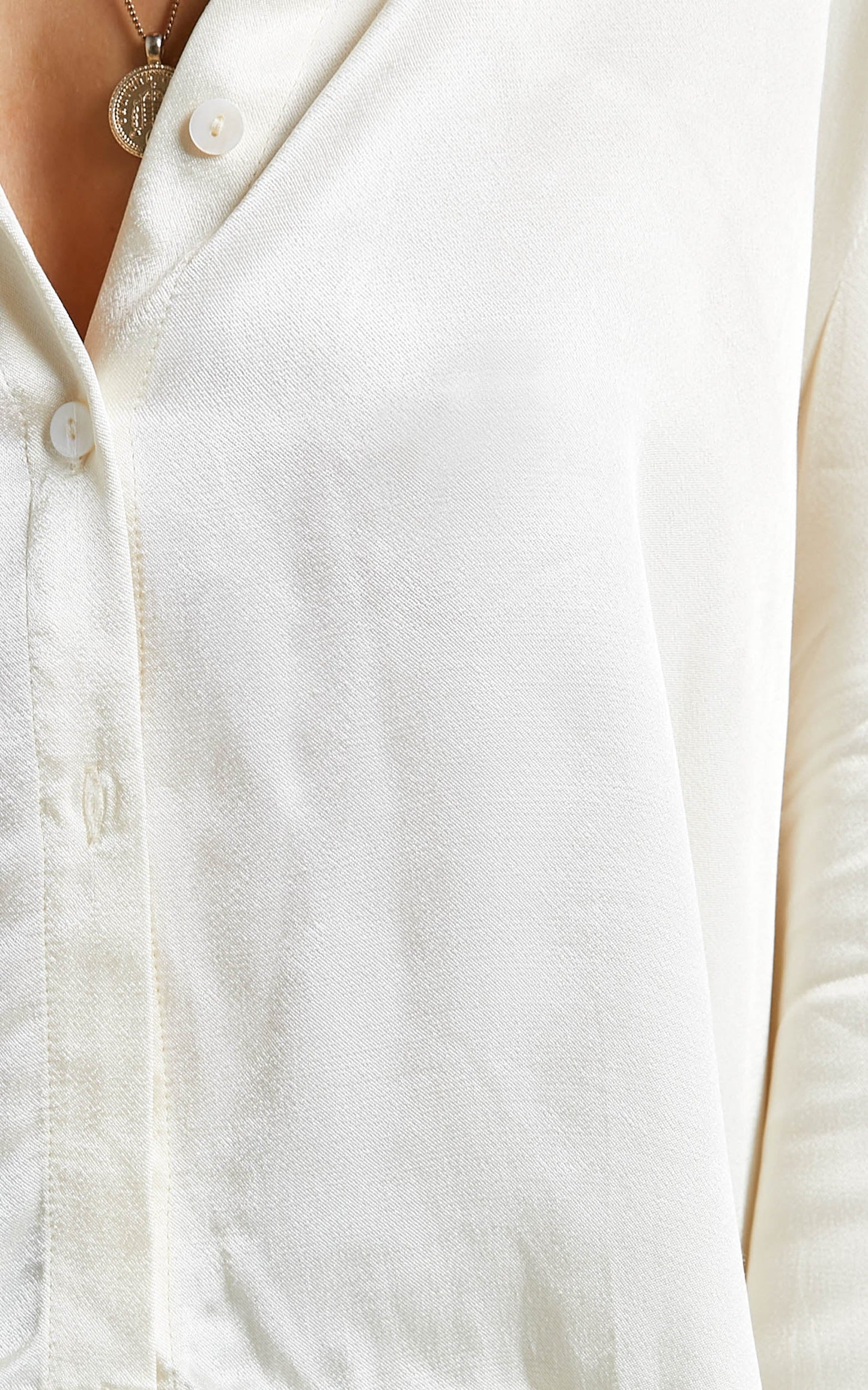 SNDYS - Rising Star Satin Shirt in Champagne
