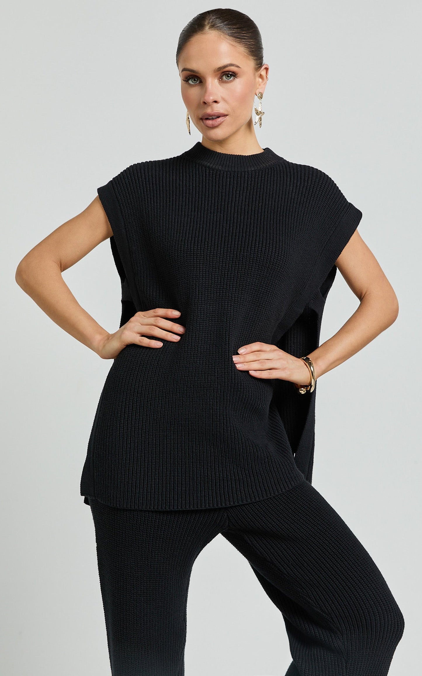 Sndys The Label - Oak Vest Top in Black