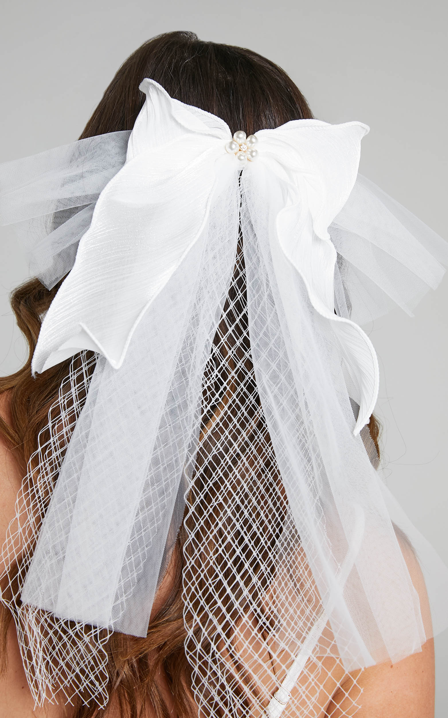 Sansue Veil in White