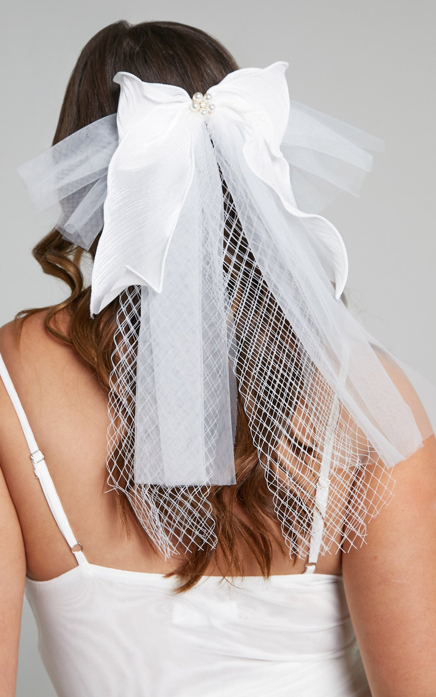 Sansue Veil in White