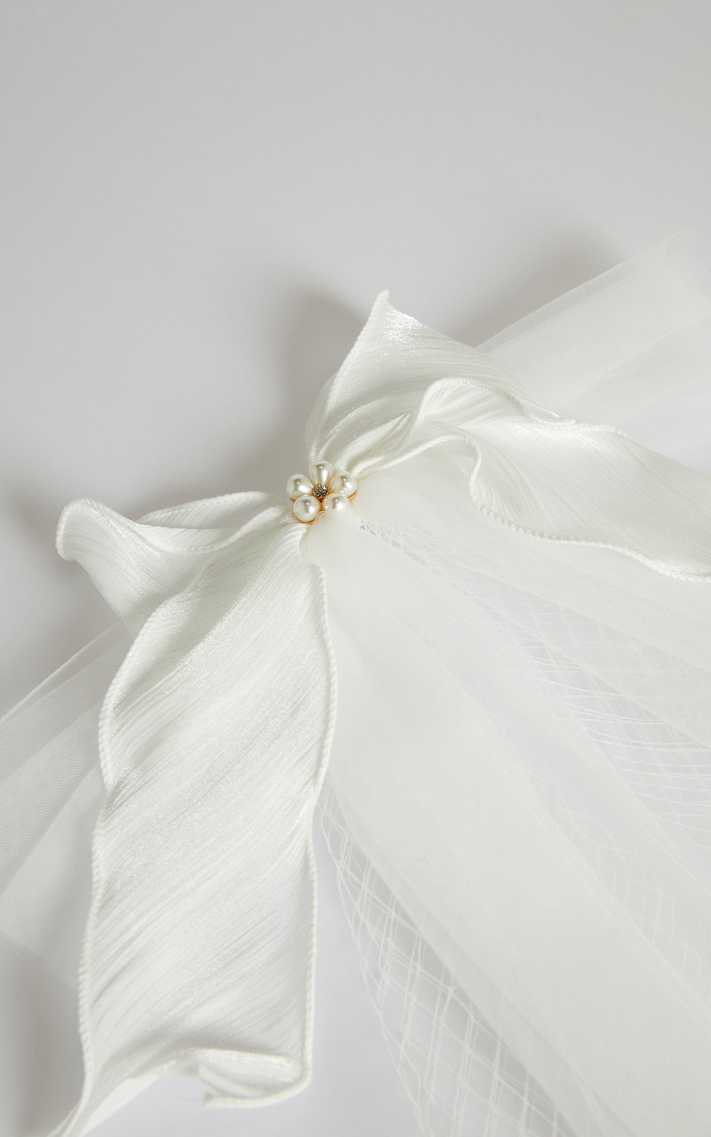 Sansue Veil in White
