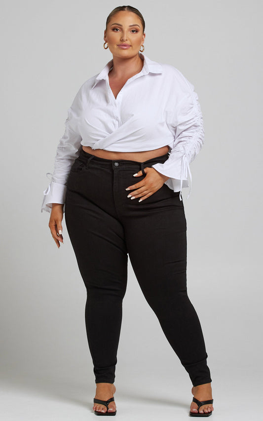 Levi's Curve - Mile High Super Skinny Jean in Black Celestial