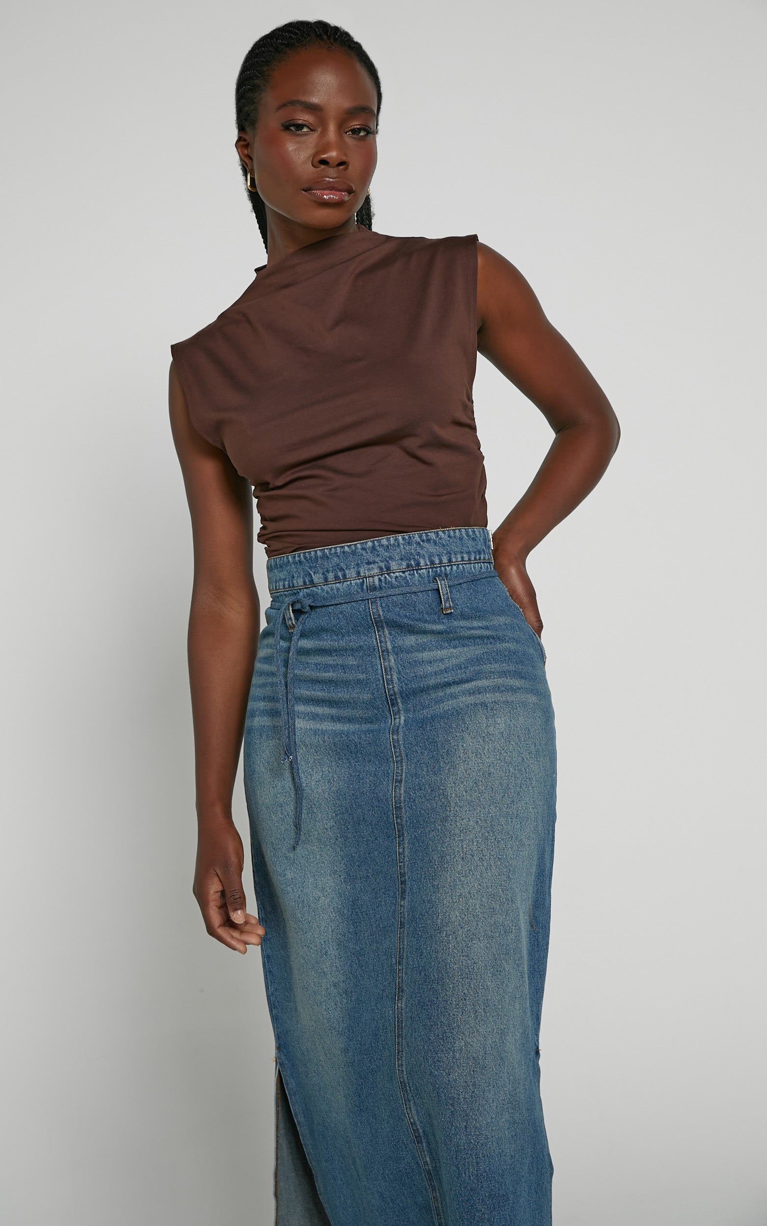 Seth Midi Skirt - Tie Waist Denim Skirt in Dark Wash
