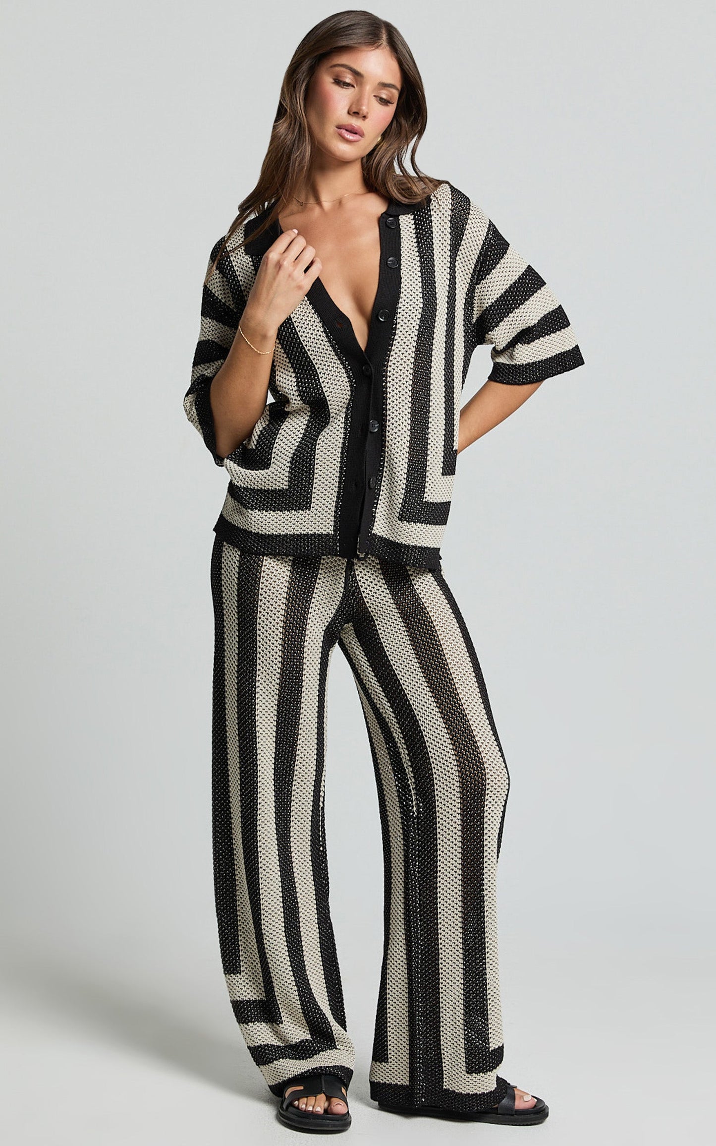 Seven Wonders - Ziggy Top in Black/Sand