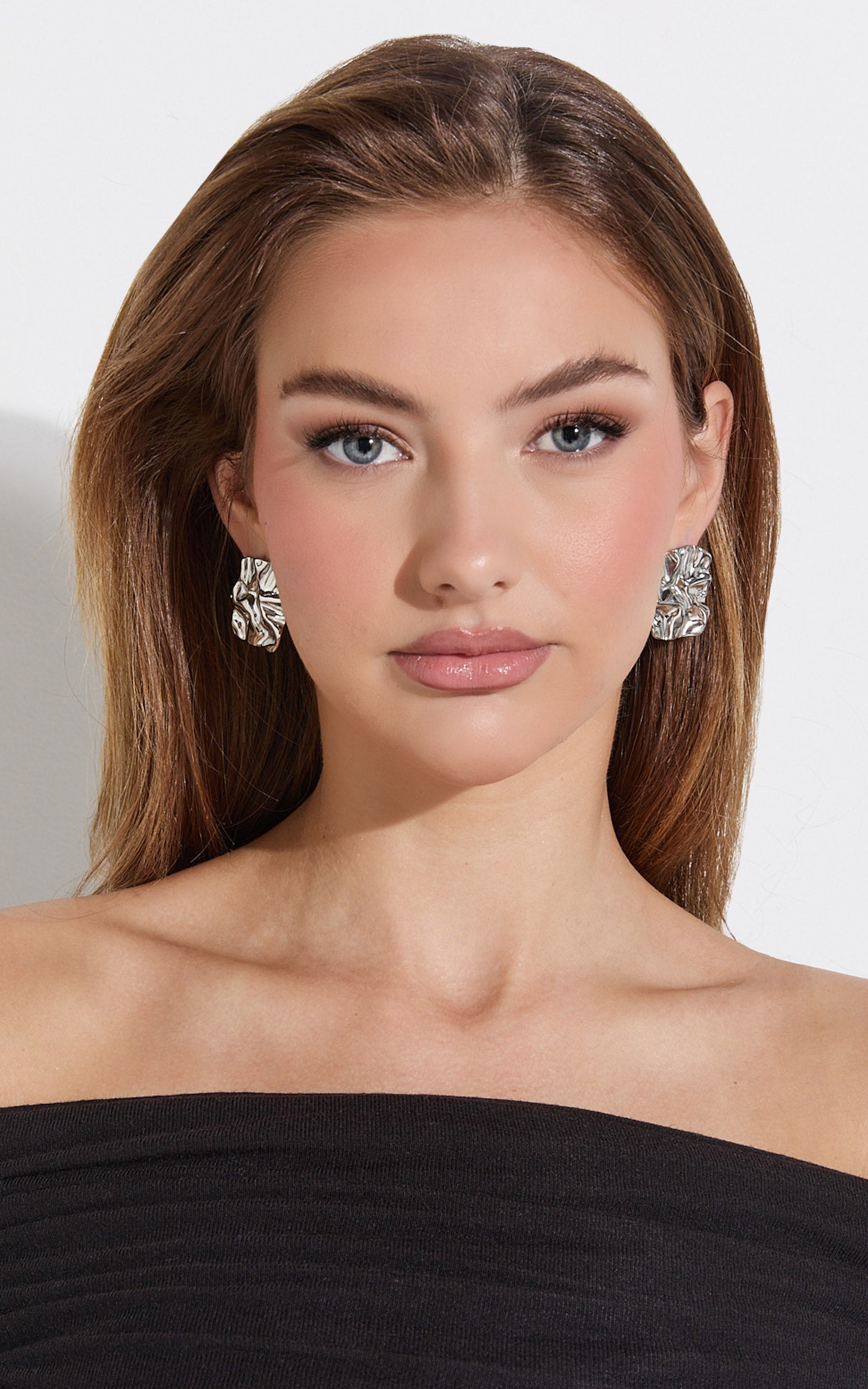 Shailene Earrings - Textured Rectangular Earrings in Silver