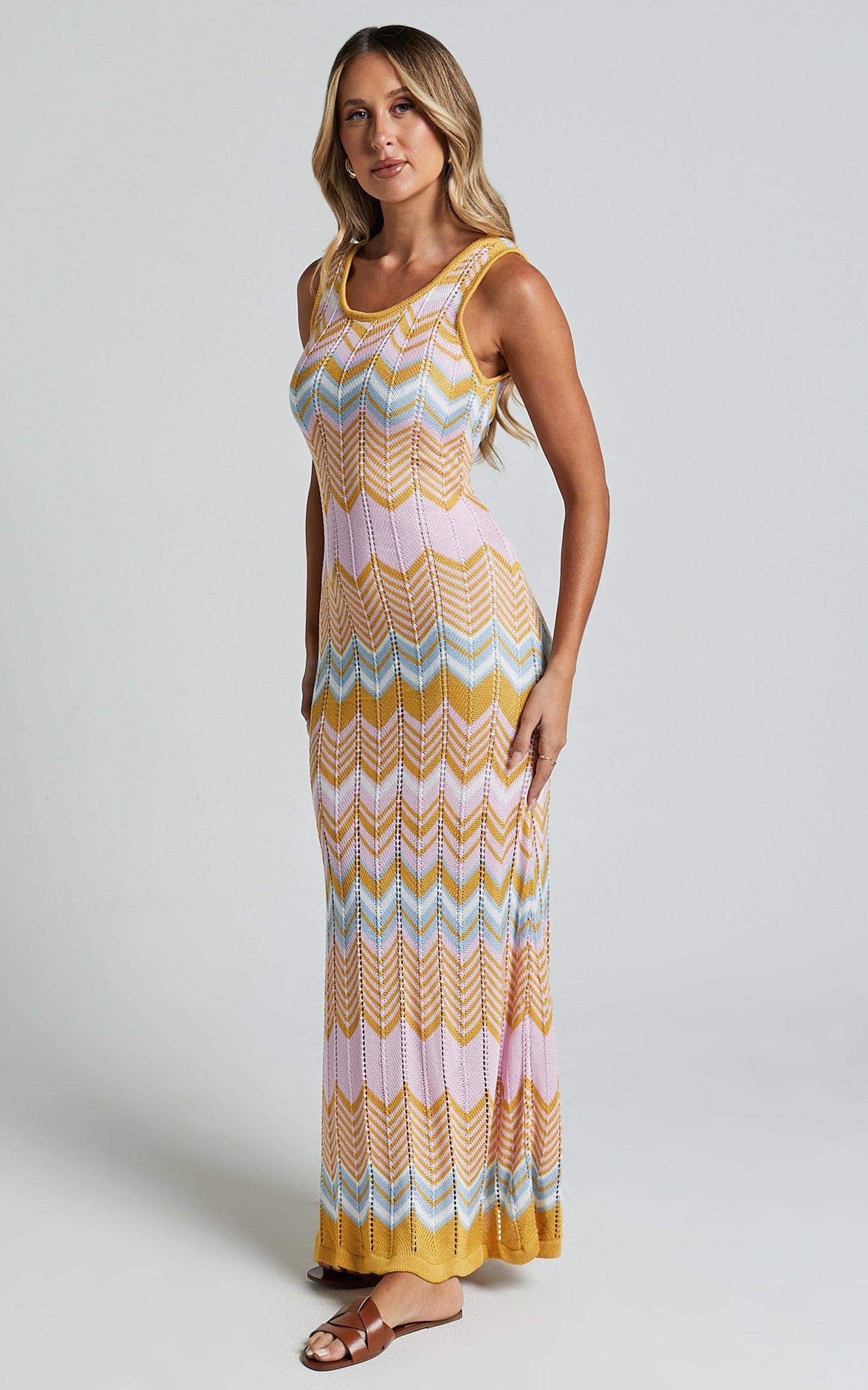 Shankie Midi Dress - Scoop Neck Sleeveless Bodycon Dress in Pink and Gold