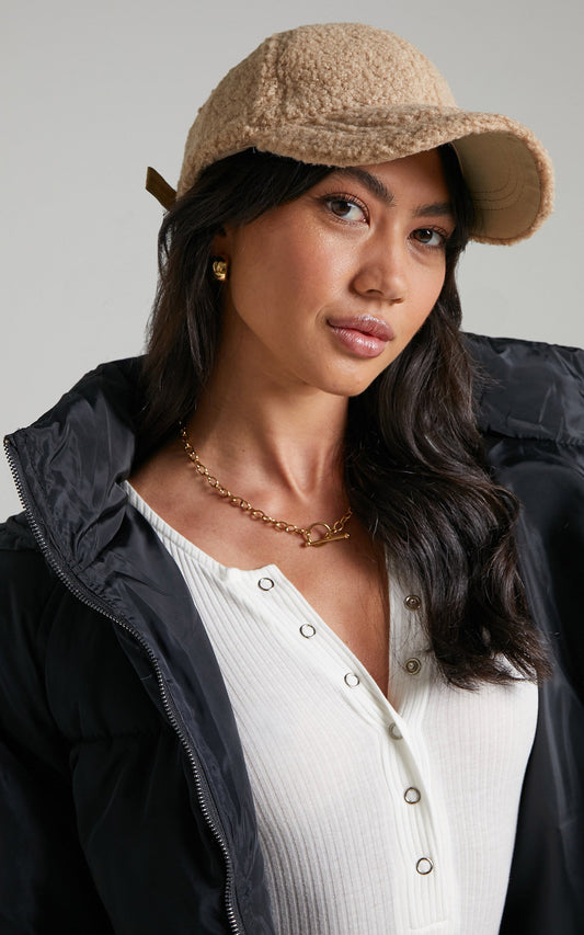 Shanner Teddy Baseball Cap in Tan