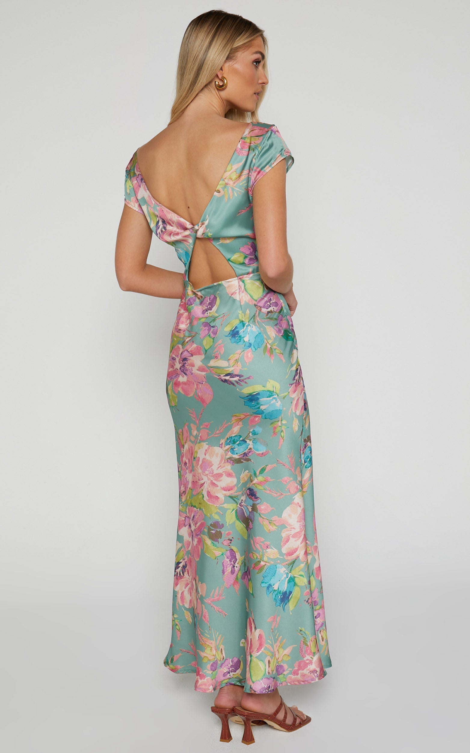 Sheilina Midi Dress - Plunge Neck Short Sleeve Dress in Green Floral