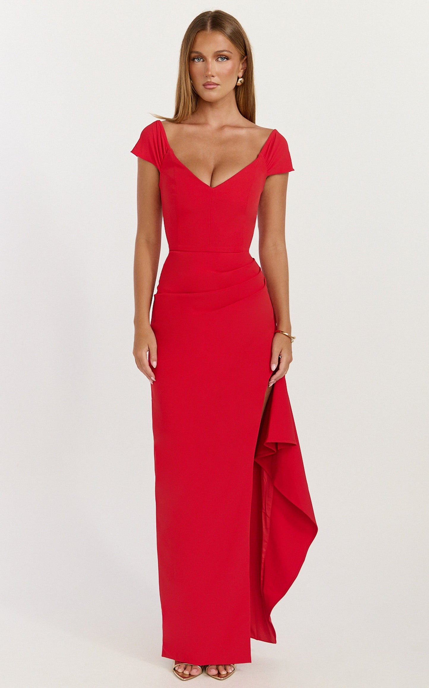 Skye Maxi Dress - V Shaped Neckline Short Sleeve Dress in Red