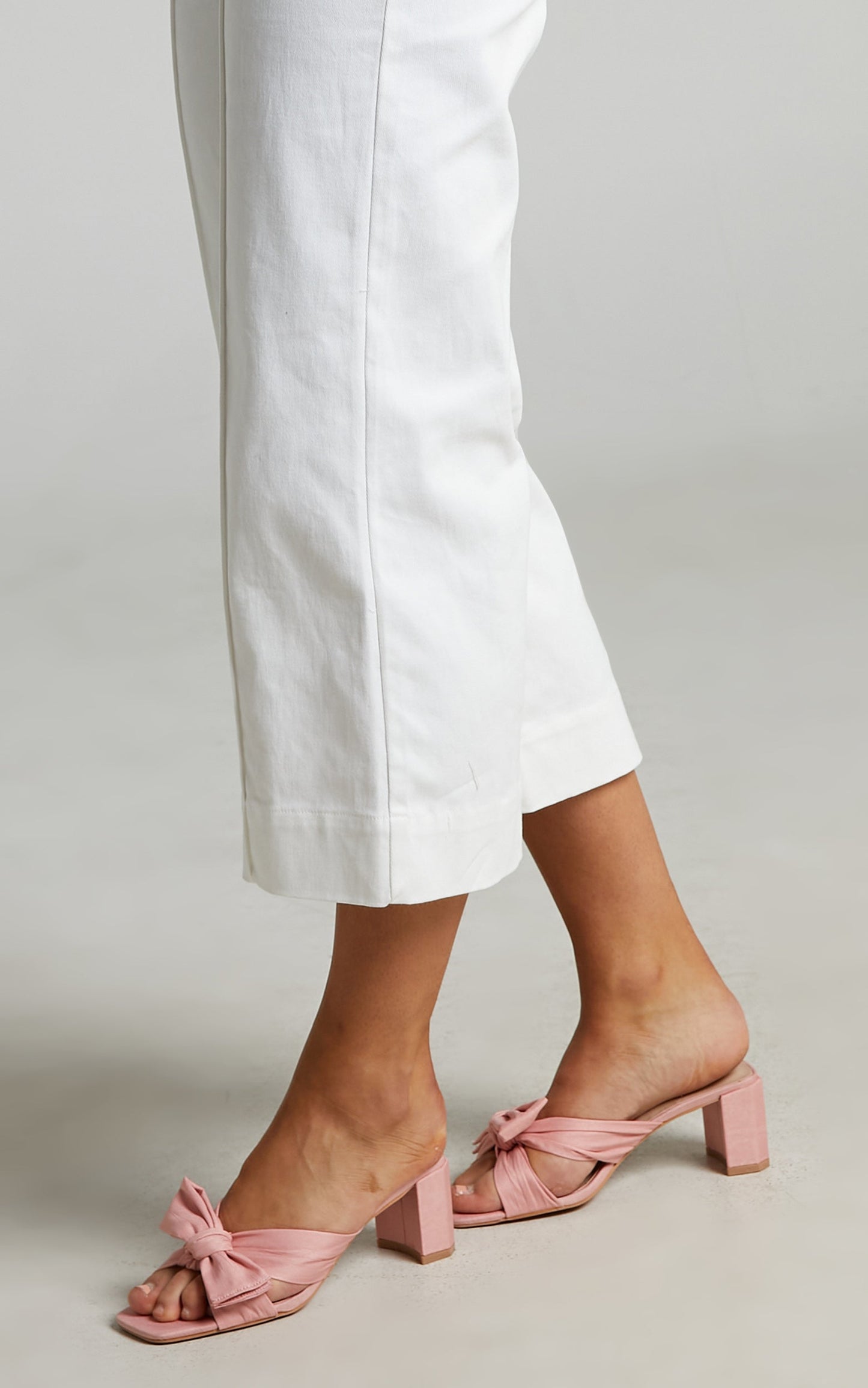 St Sana - Lemur Mules in Blush