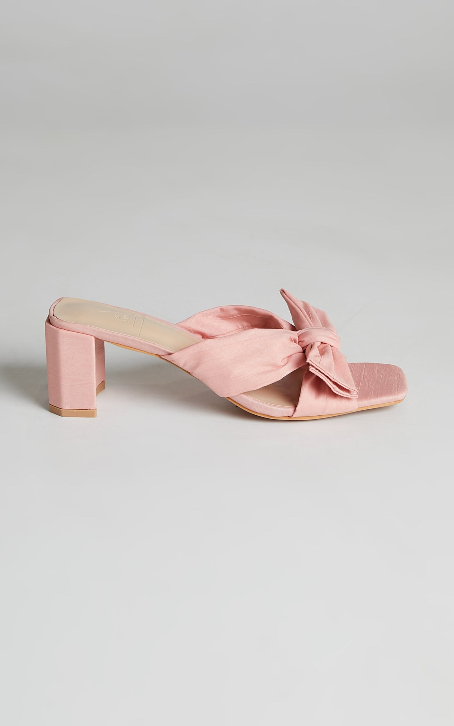 St Sana - Lemur Mules in Blush