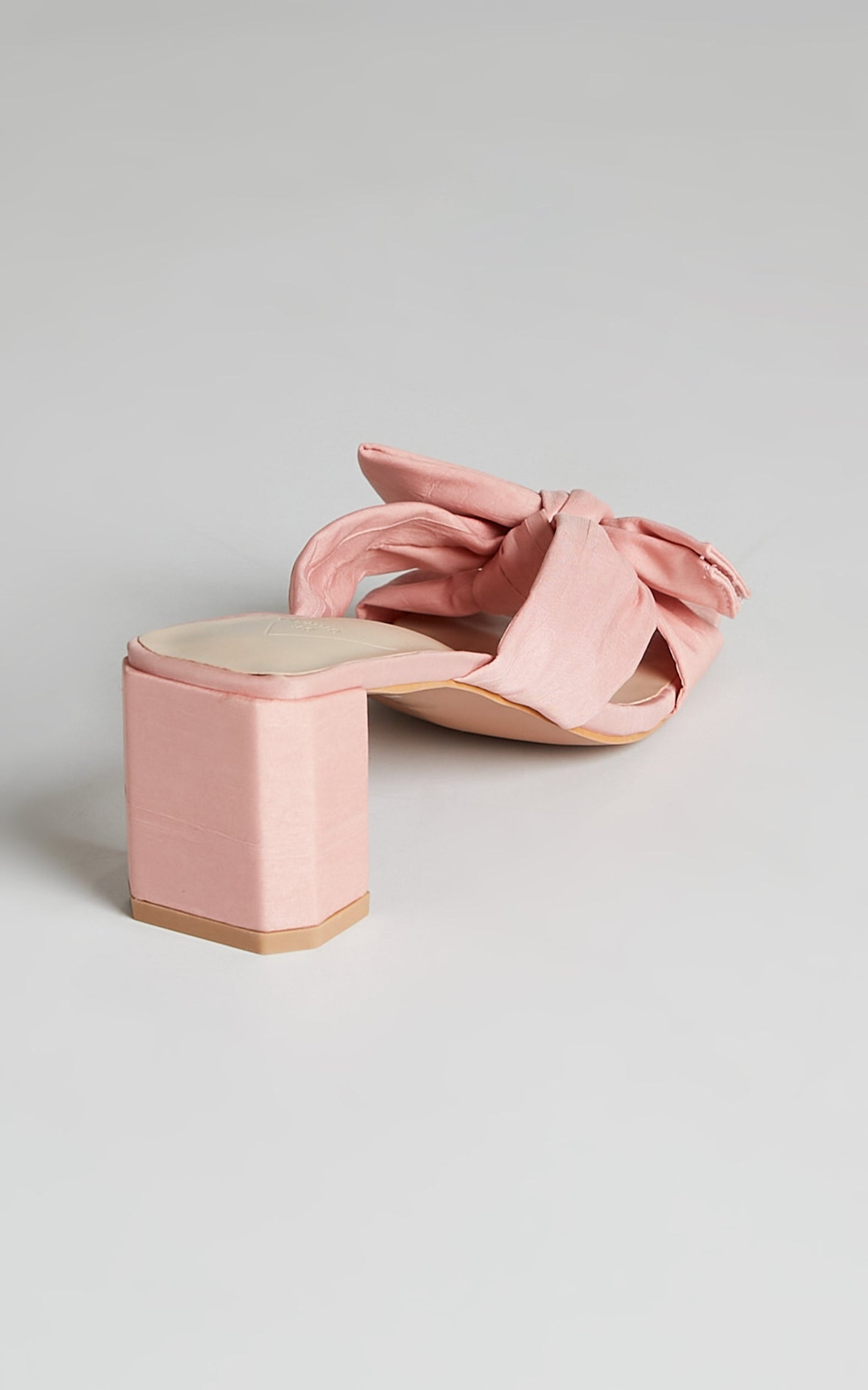 St Sana - Lemur Mules in Blush
