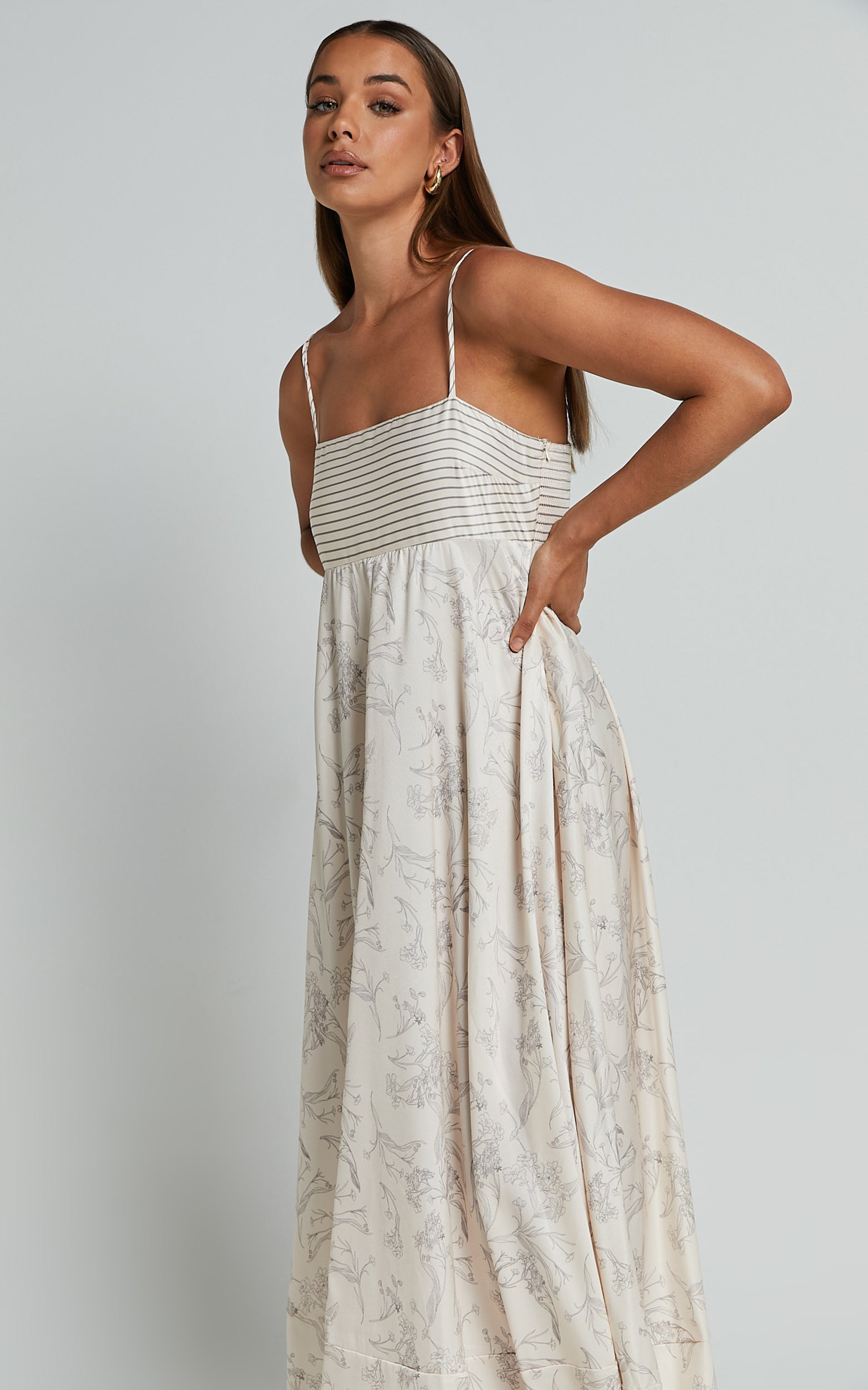 Stefania Midi Dress - Strappy Straight Neck Tiered Dress in Champange Print