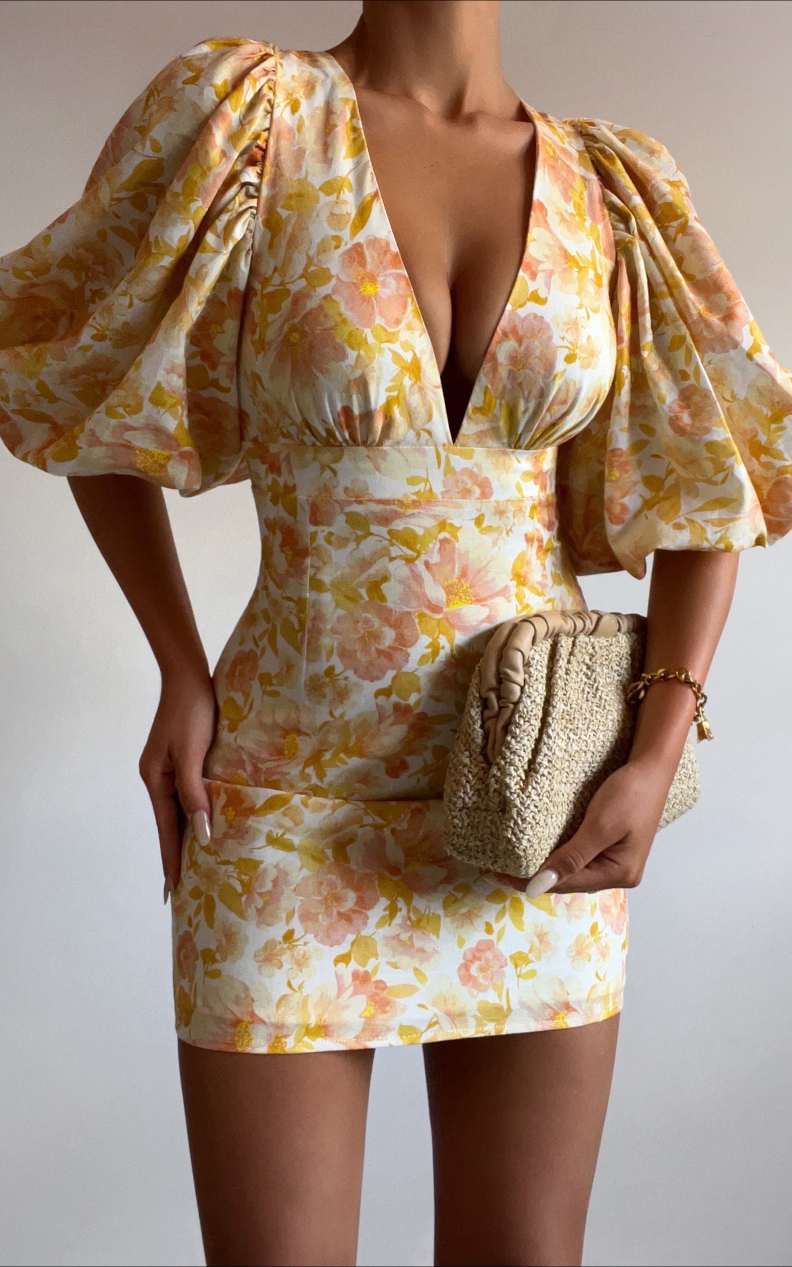 Amalie The Label - Rathia Linen Look Blend Puff Sleeve Open Back Mini Dress in Sierra Floral