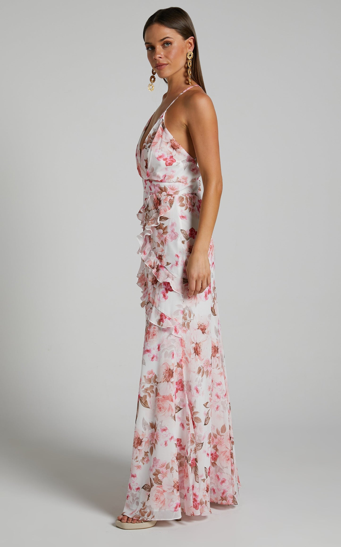 Suanie Midi Dress - Ruffle Detail Tiered Dress in Bouquet Floral