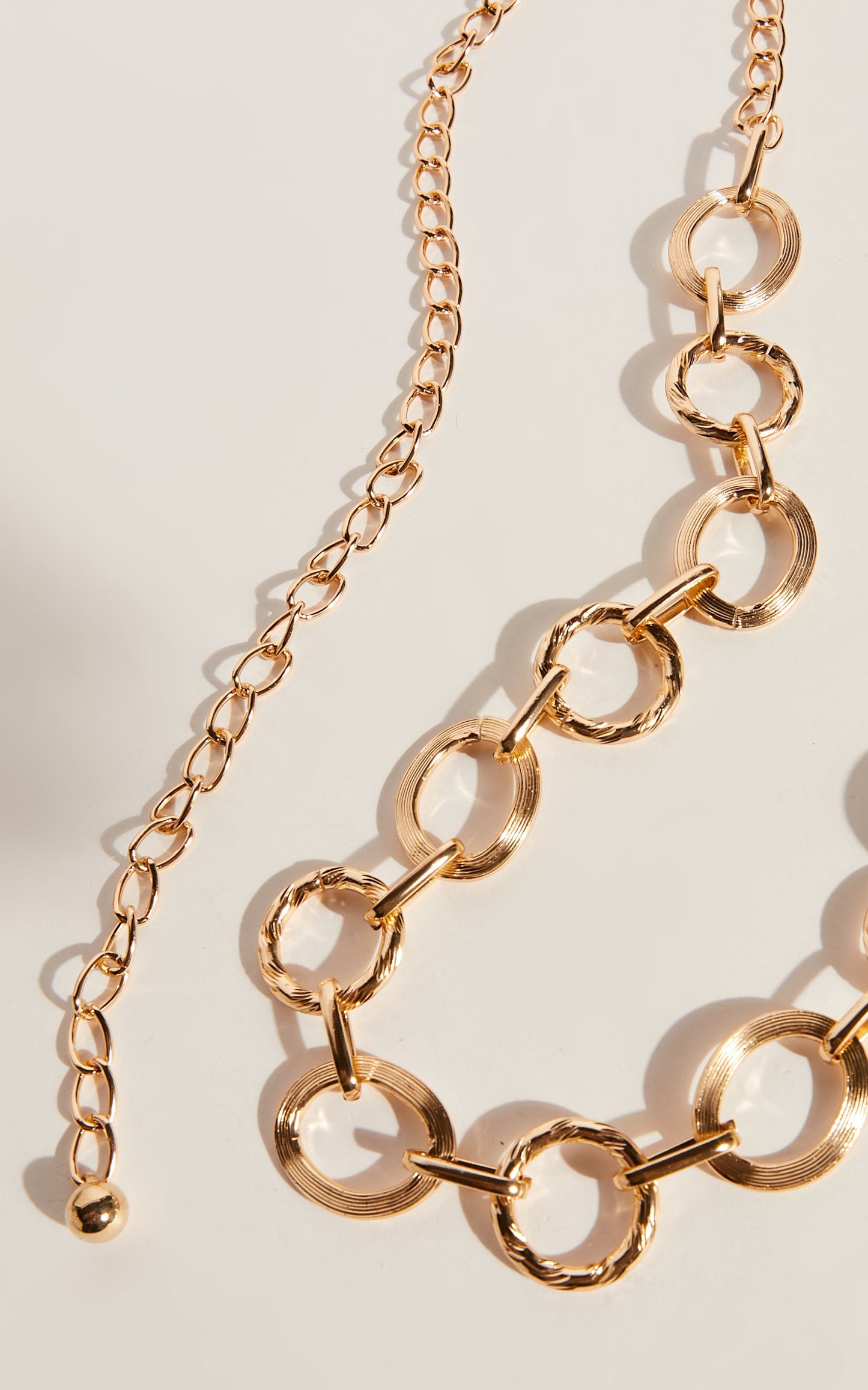 Suesana Chain Belt in Gold