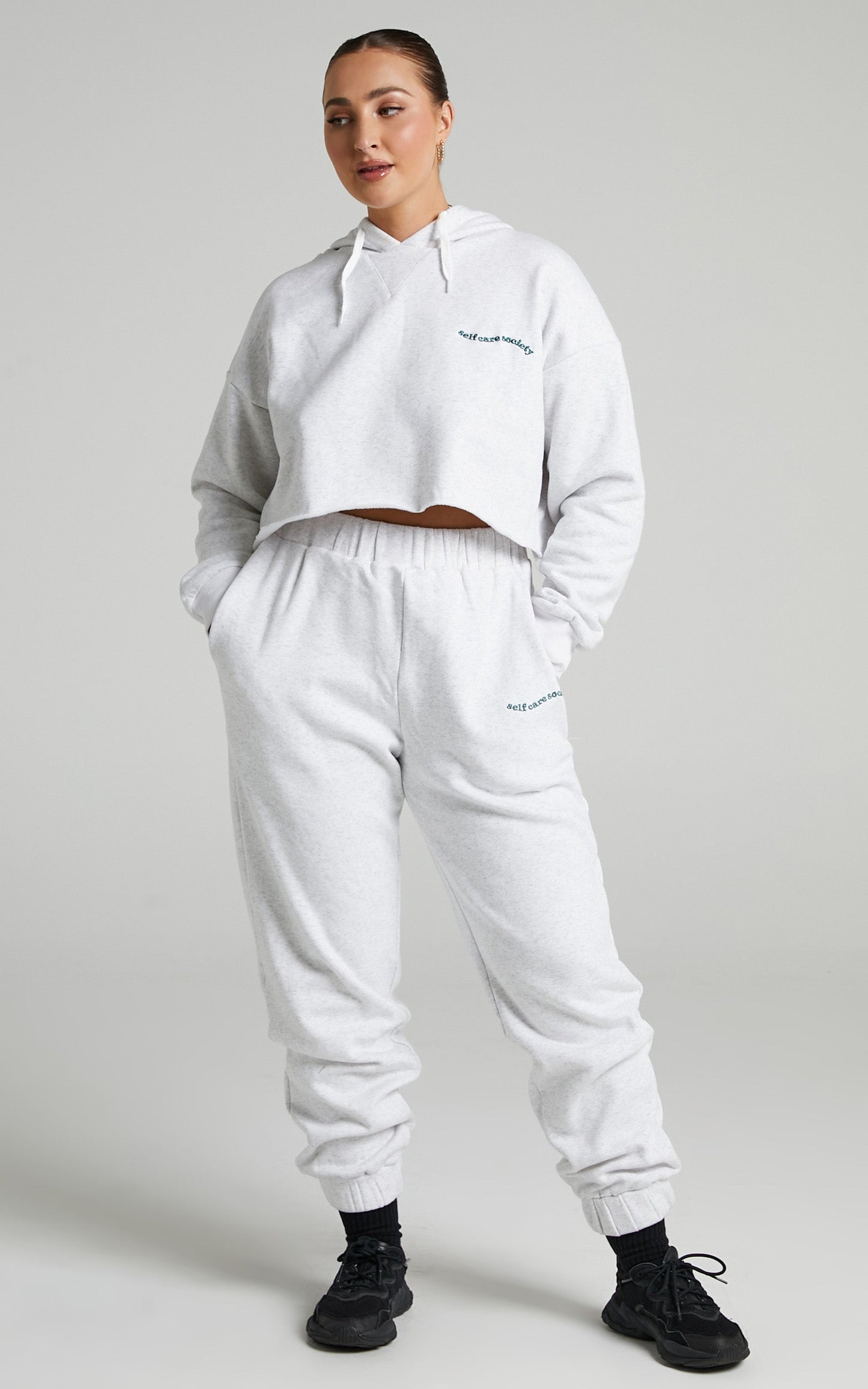 Sunday Society Club - Mid Waisted Maddie Sweatpants in White Marle