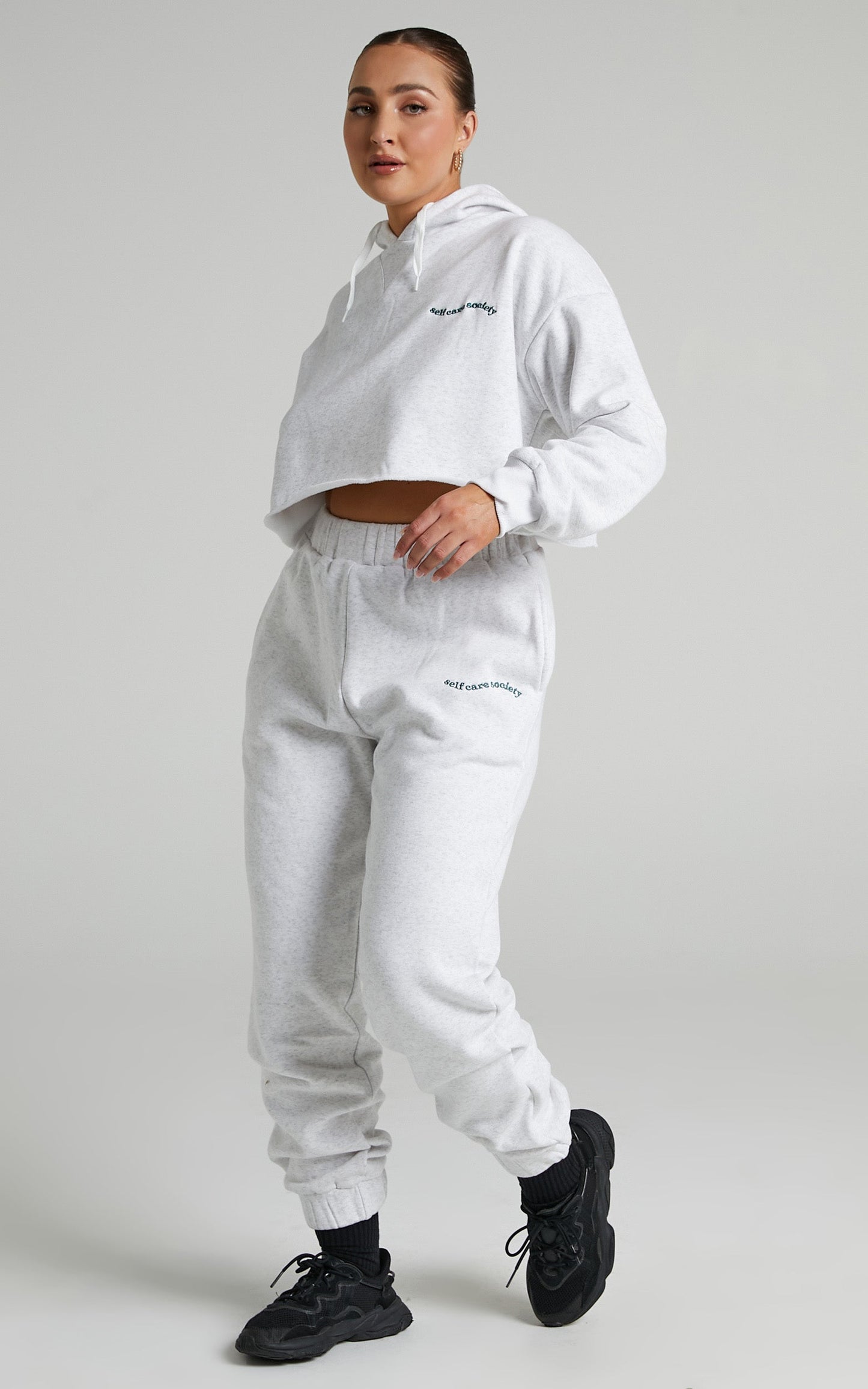 Sunday Society Club - Mid Waisted Maddie Sweatpants in White Marle