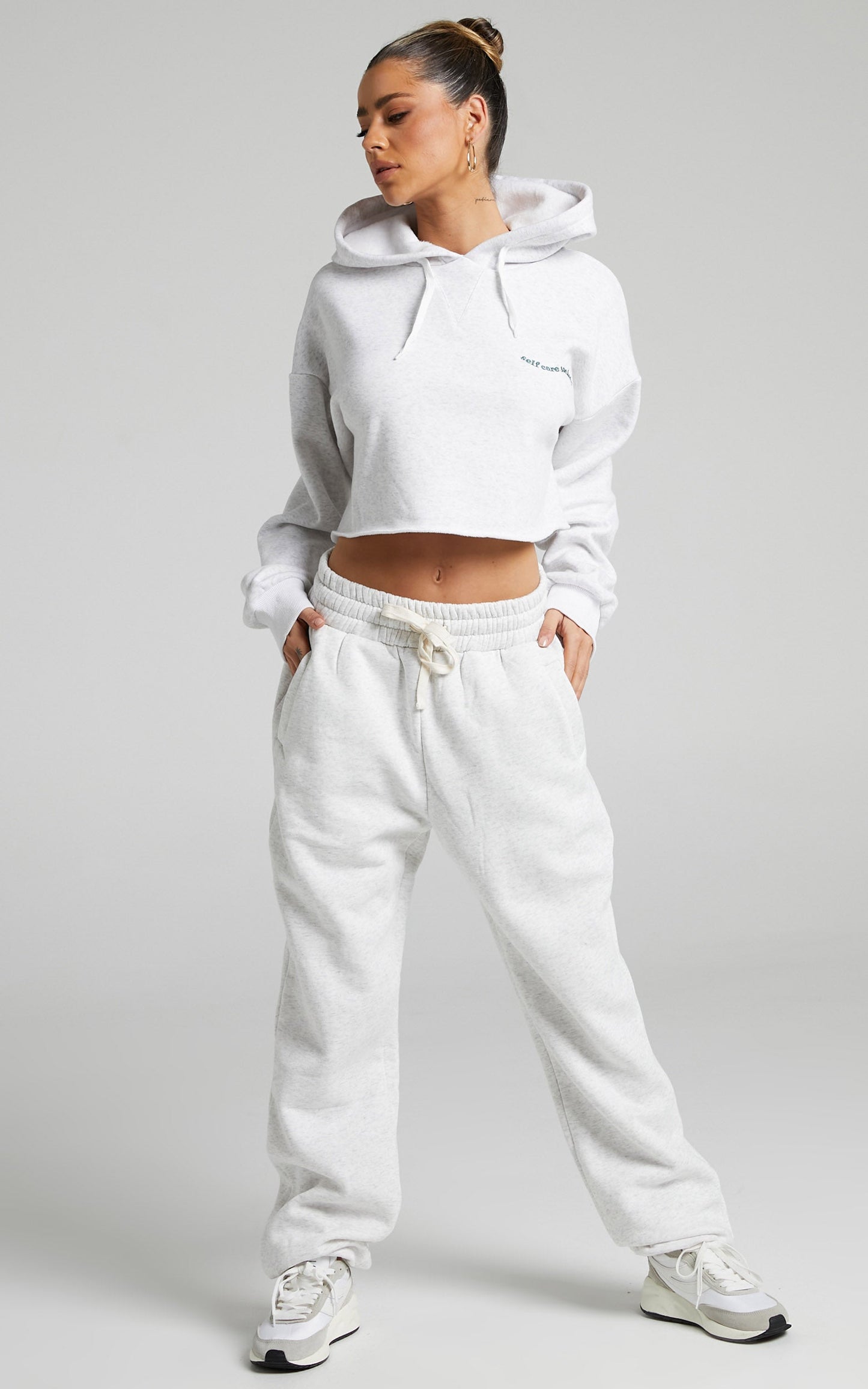 Sunday Society Club - Marianne Crop Hoodie in White Marle