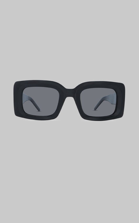 BANBE EYEWEAR - THE KENDALL in BLACK-SMOKE