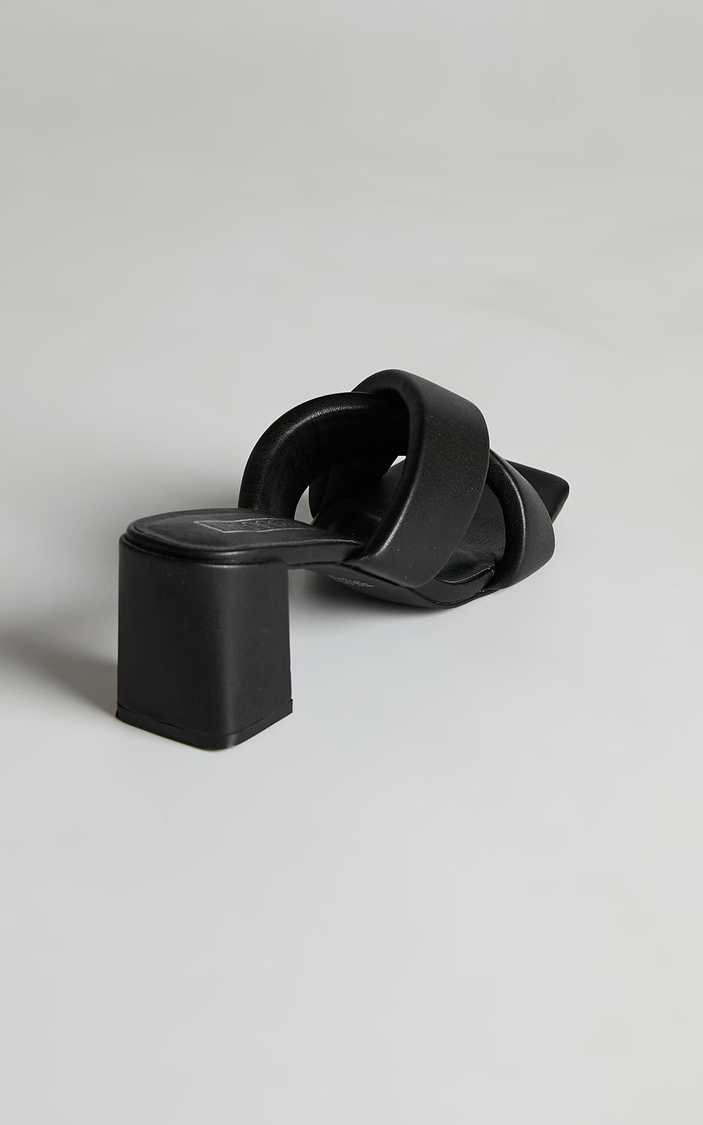 Therapy - Mary-Kate Heels in Black