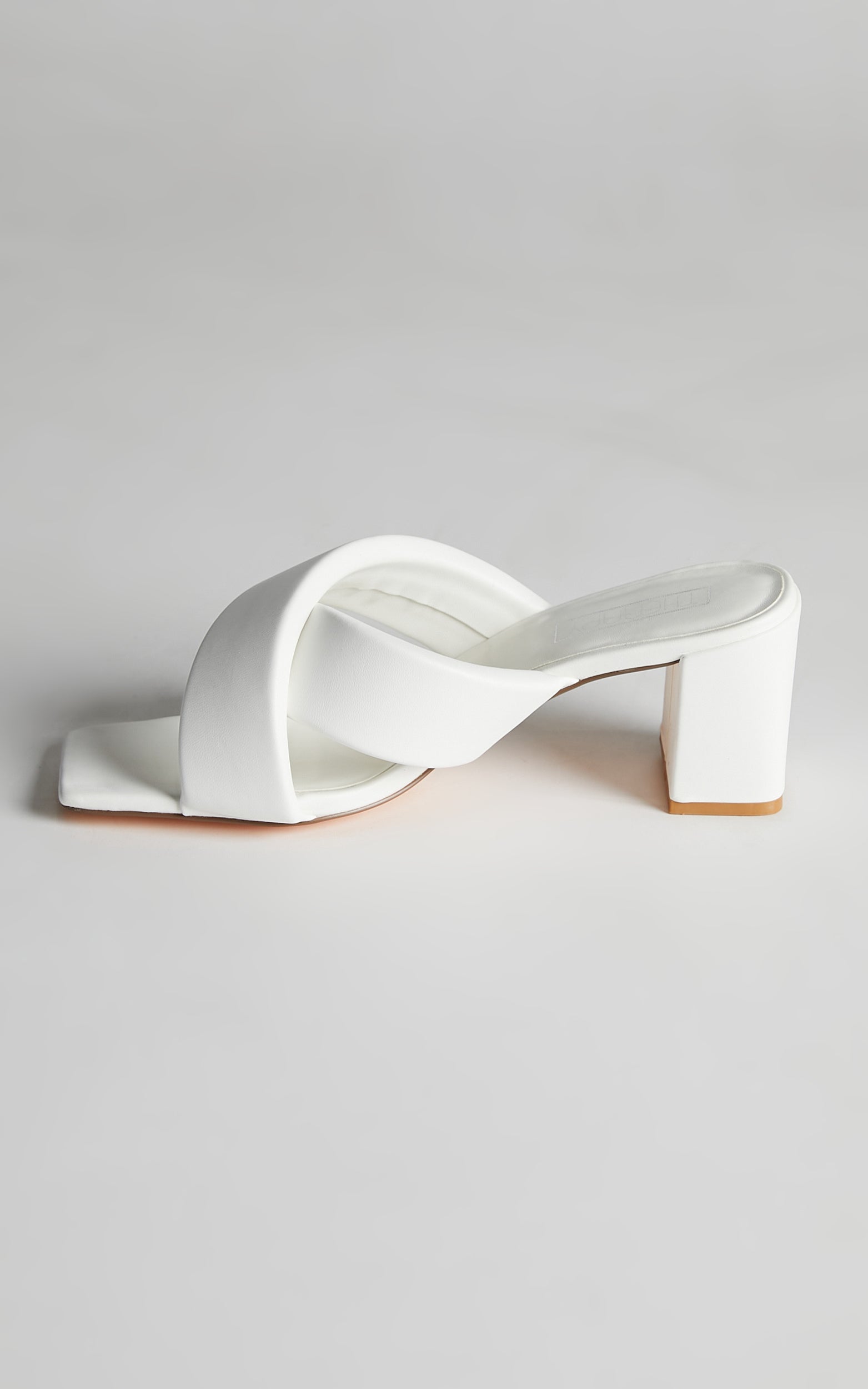 Therapy - Mary-Kate Heels in White